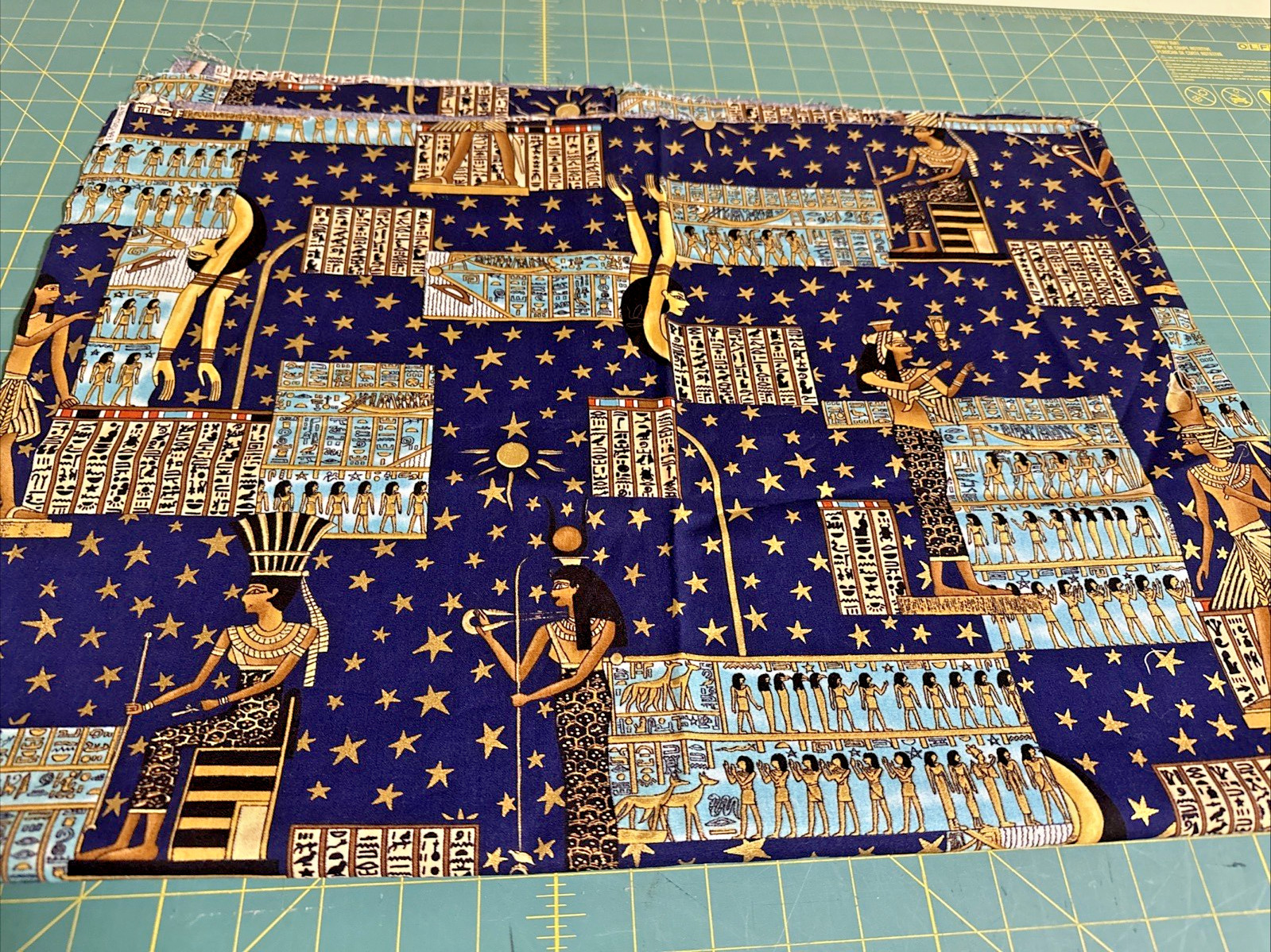 Vintage Alexander Henry Fabric Under the Nile Sky Egypt Pharaoh Gold 33″x44″