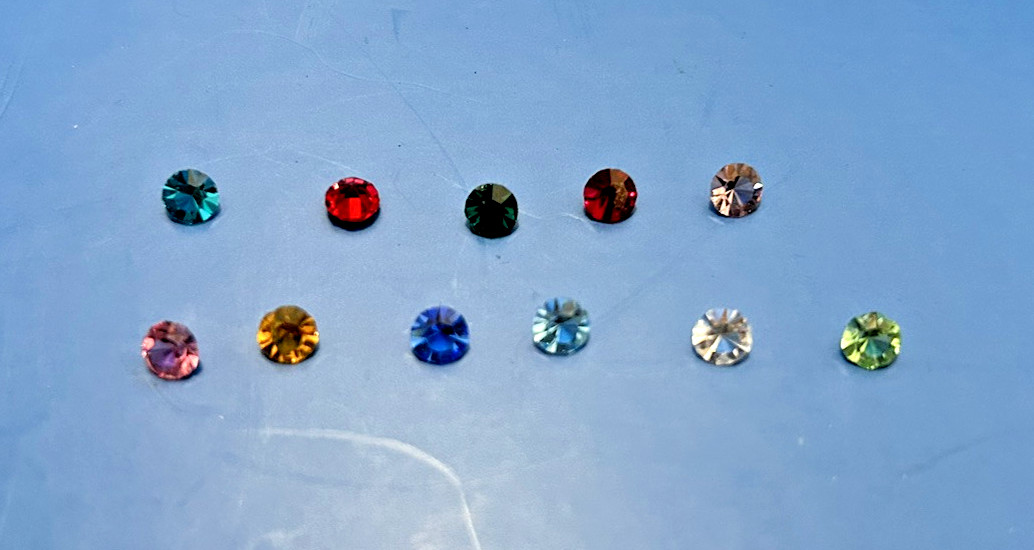 100+ Vintage Crystal 4mm. To 5mm. Rhinestones FREE SHIPPING