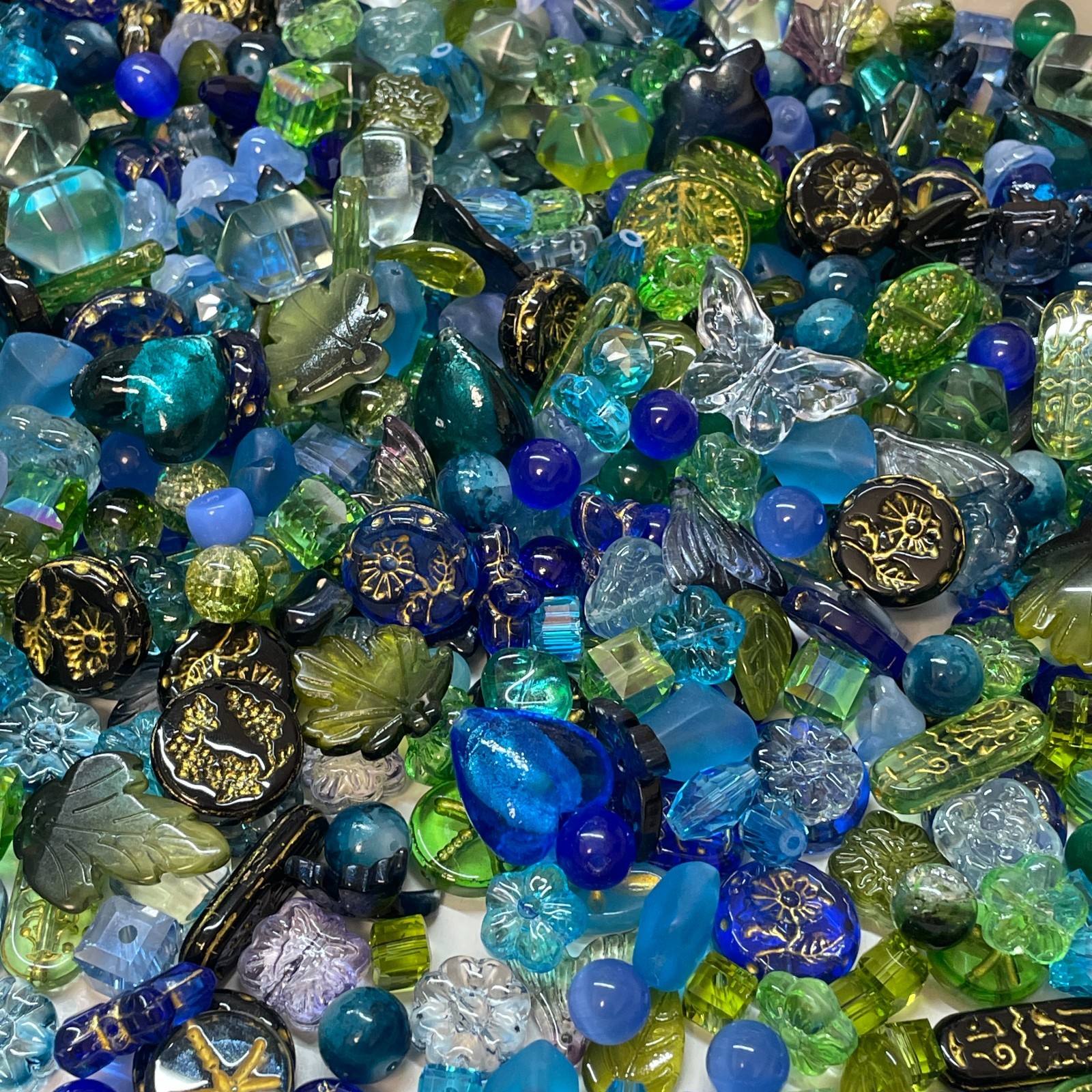 100g Handmade Glass Beads for Jewelry Making – 200 Mixed Styles Assortment
