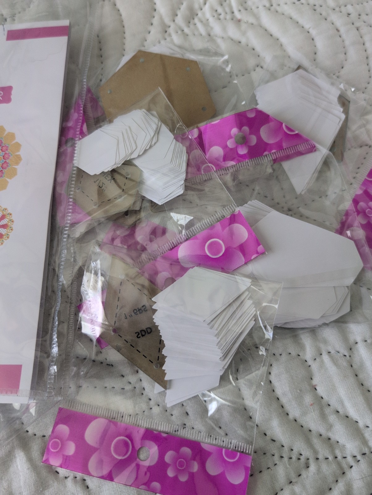 Sue Daley Playing With Paper Pack45