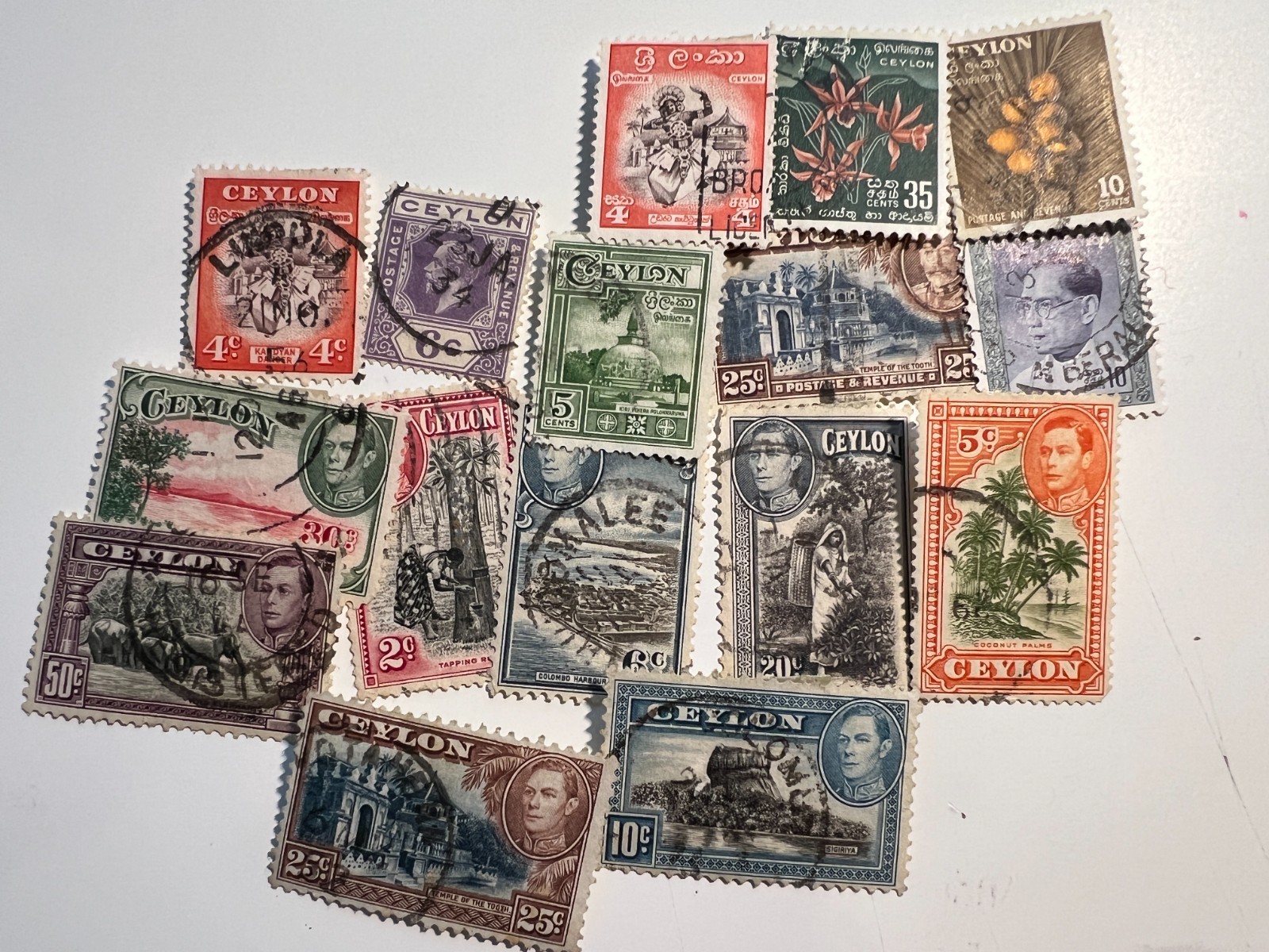 Choose a country! 20 Stamps per country (or as marked), USED or MINT (as marked)