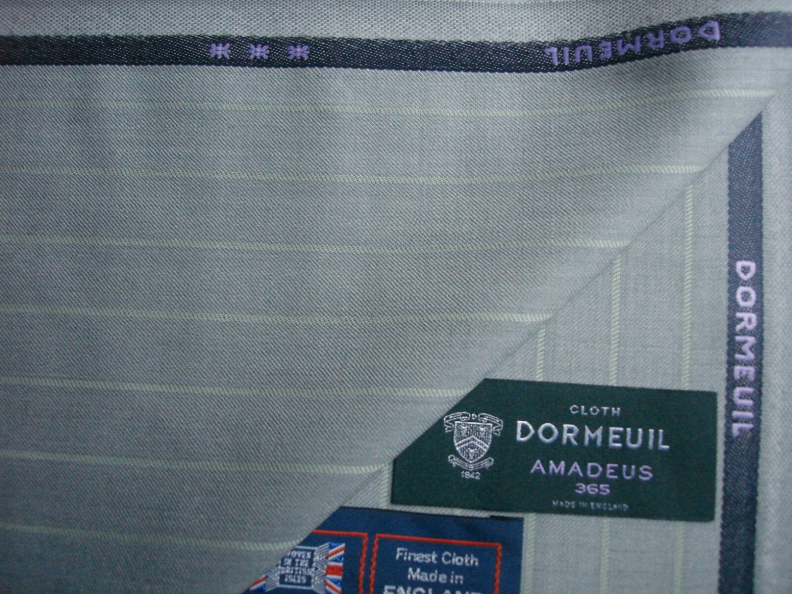 DORMEUIL 100% WOOL WORSTED SUITING FABRIC Amadeus 365 MADE IN ENGLAND – 1.0 m.