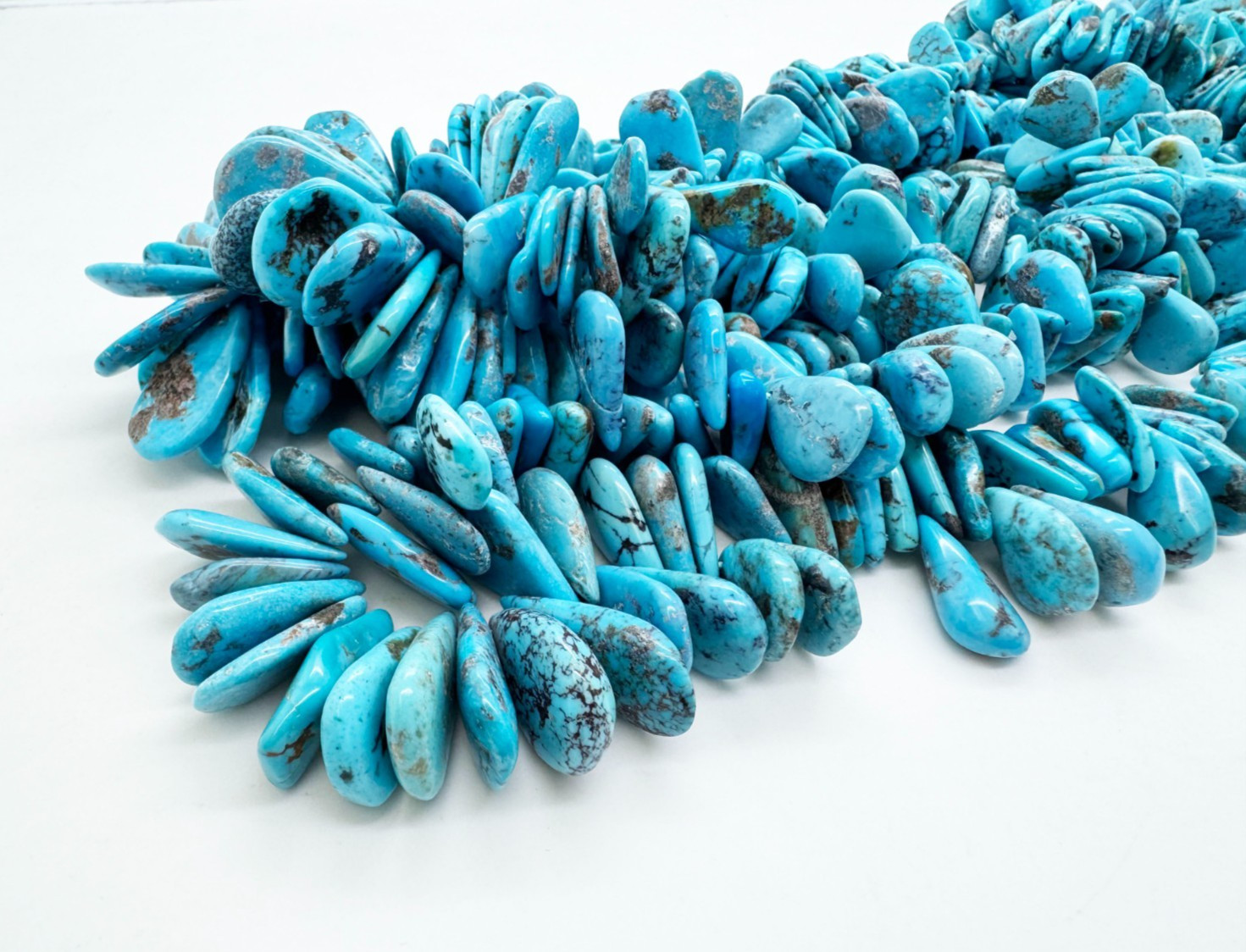Hubei Turquoise Teardrop Natural Blue Graduated Flat Back Pear Beads PGS370