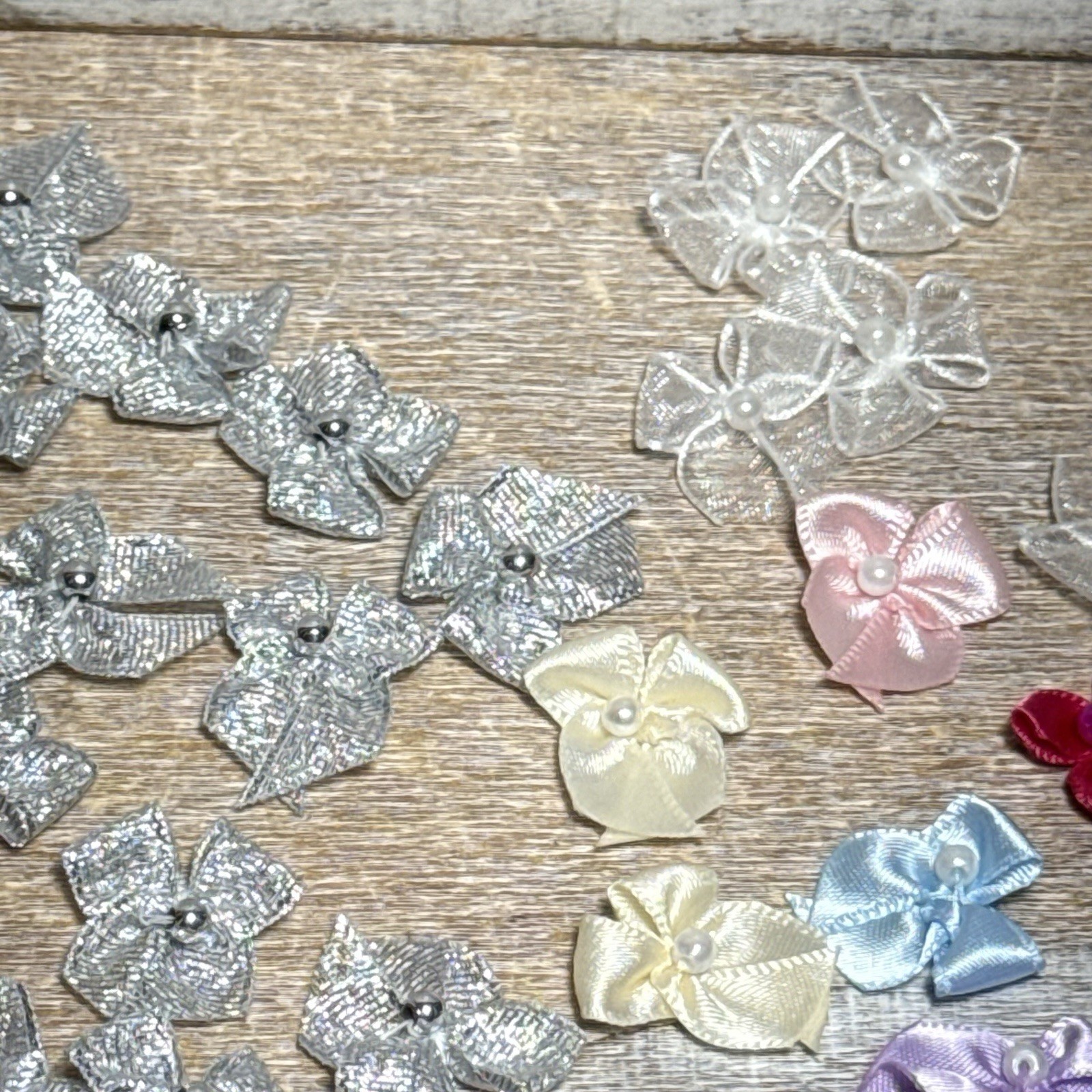Lot of 47 Unbranded Artificial Flowers Assortment Florals, Colors Silver 1″
