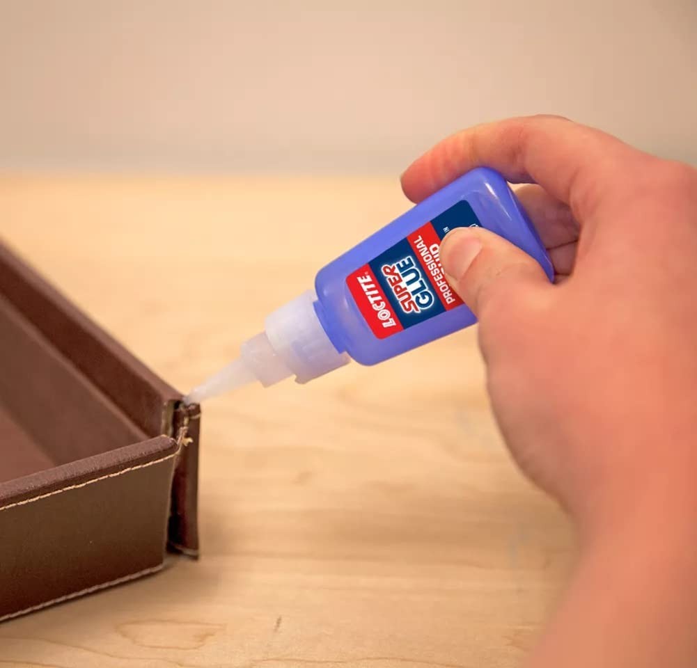 Cyanoacrylate Adhesive – Clear, Medium Viscosity