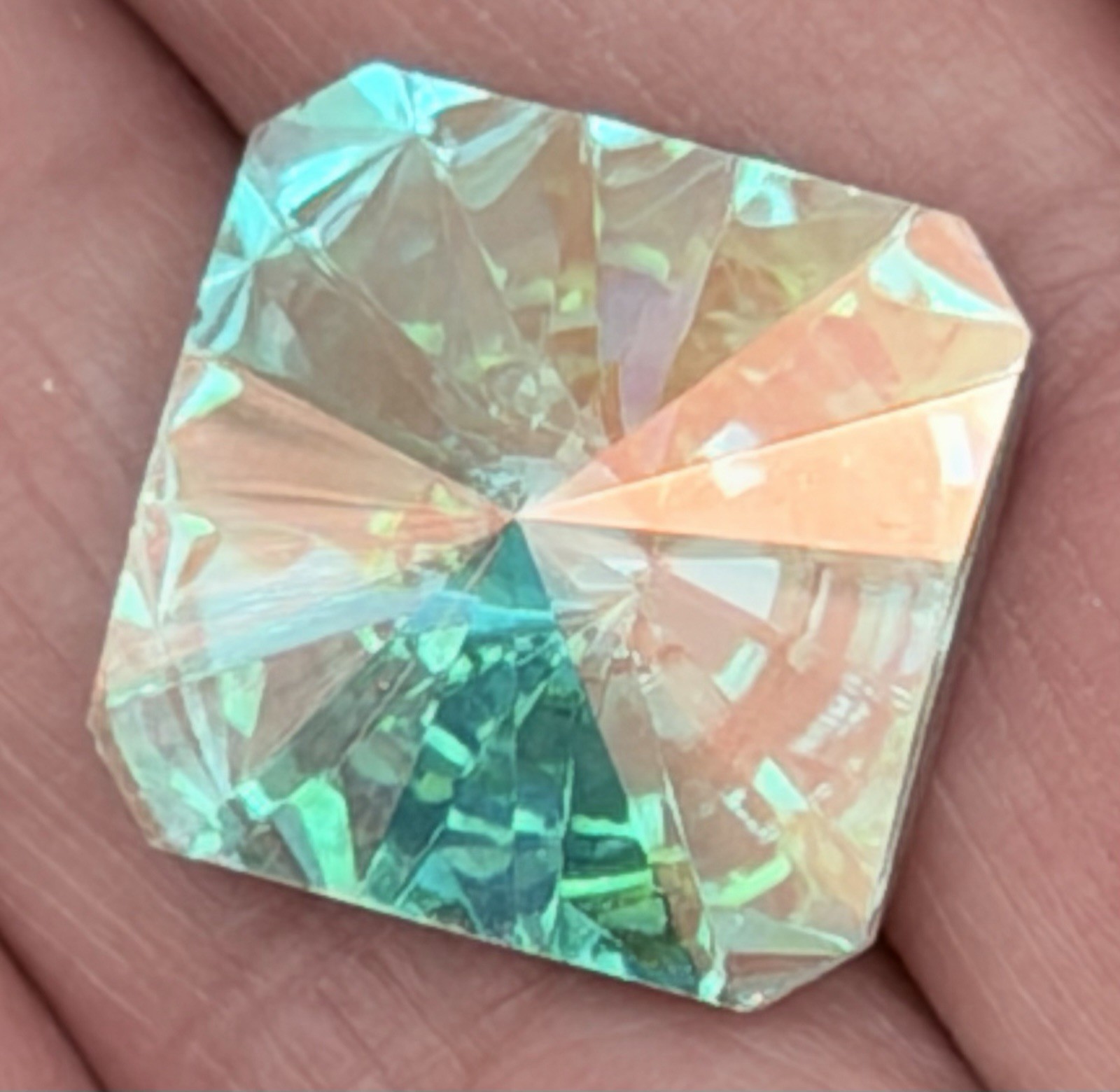 Lot Of 8 Square Faceted Swarovski Cabochons Rivolis Clear AB Jewelry Design 20mm