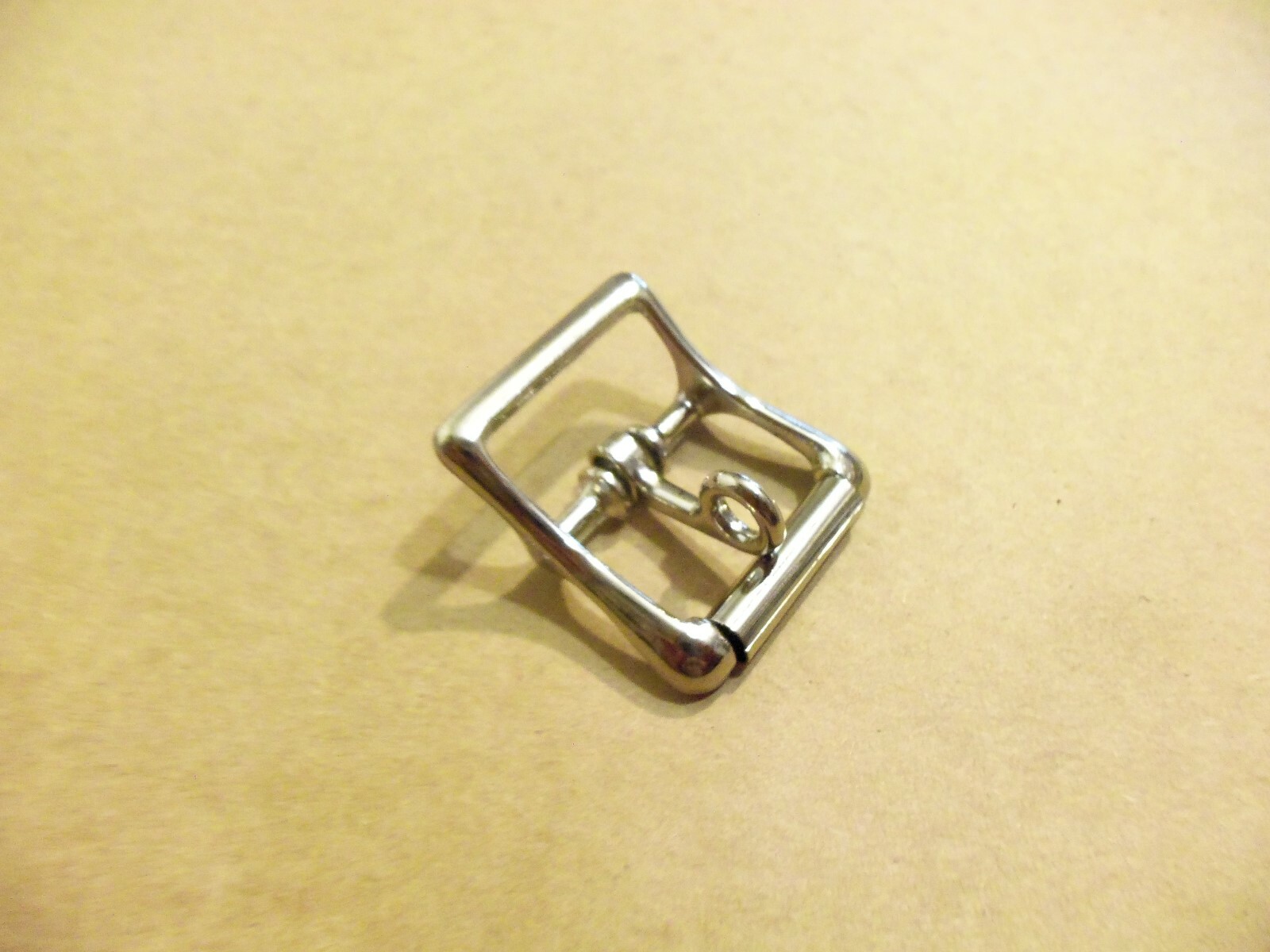1″ Nickel Plated Middle Bar Roller Buckles With Locking Tongue (Pack Of 10)