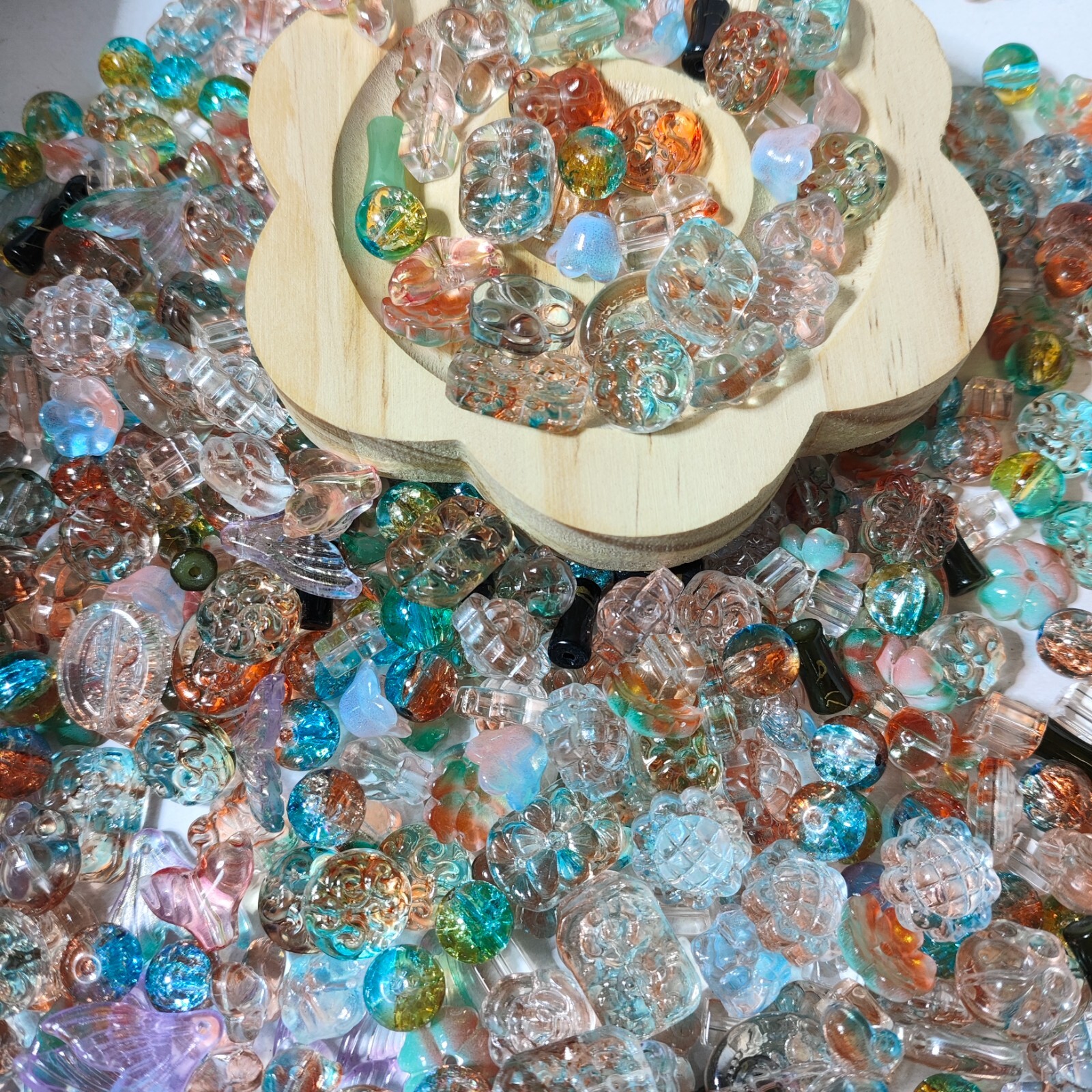 100g Glass beads lot jewelry making mix variety bead supplies Read Description