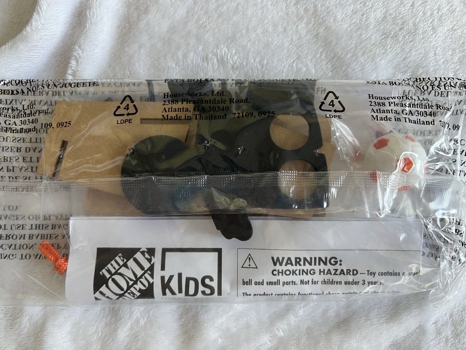 FIFA WORLD CUP Rockefeller Center Home Depot Kids Workshop – FLICK SOCCER