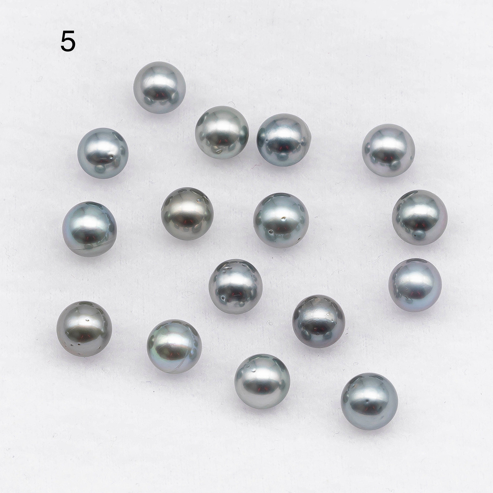 8-11mm Tahitian Pearl Loose Round in Natural Silver or Gray with Blue Overtone,