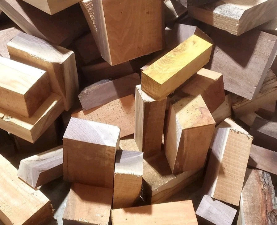 20LBS EXOTIC AND DOMESTIC HARDWOOD SCRAP WOOD BLANKS