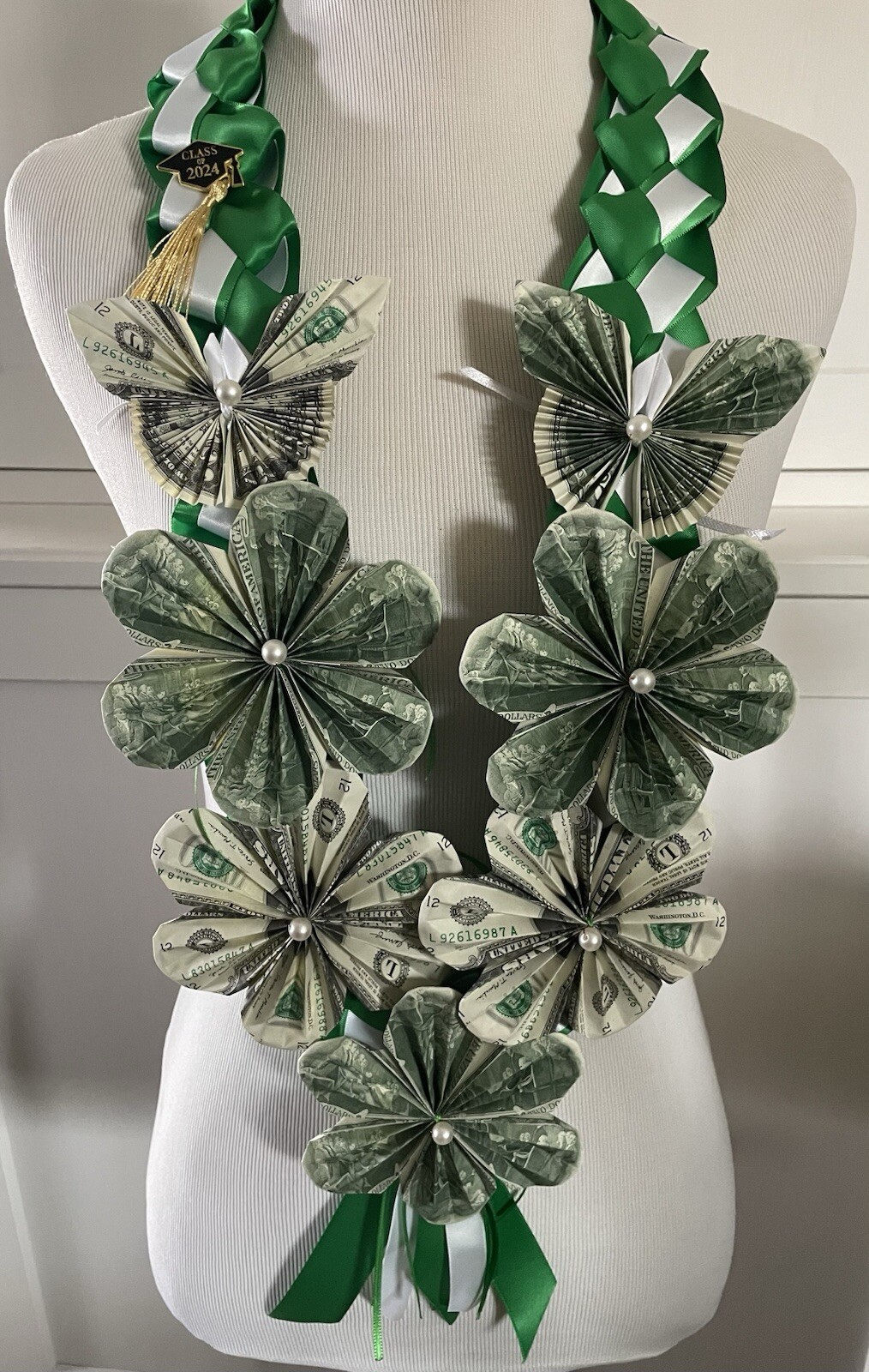 Class Of 2026 PIN AVAILABLE Hawaii Money Lei-Graduation. $19 cash Back value!