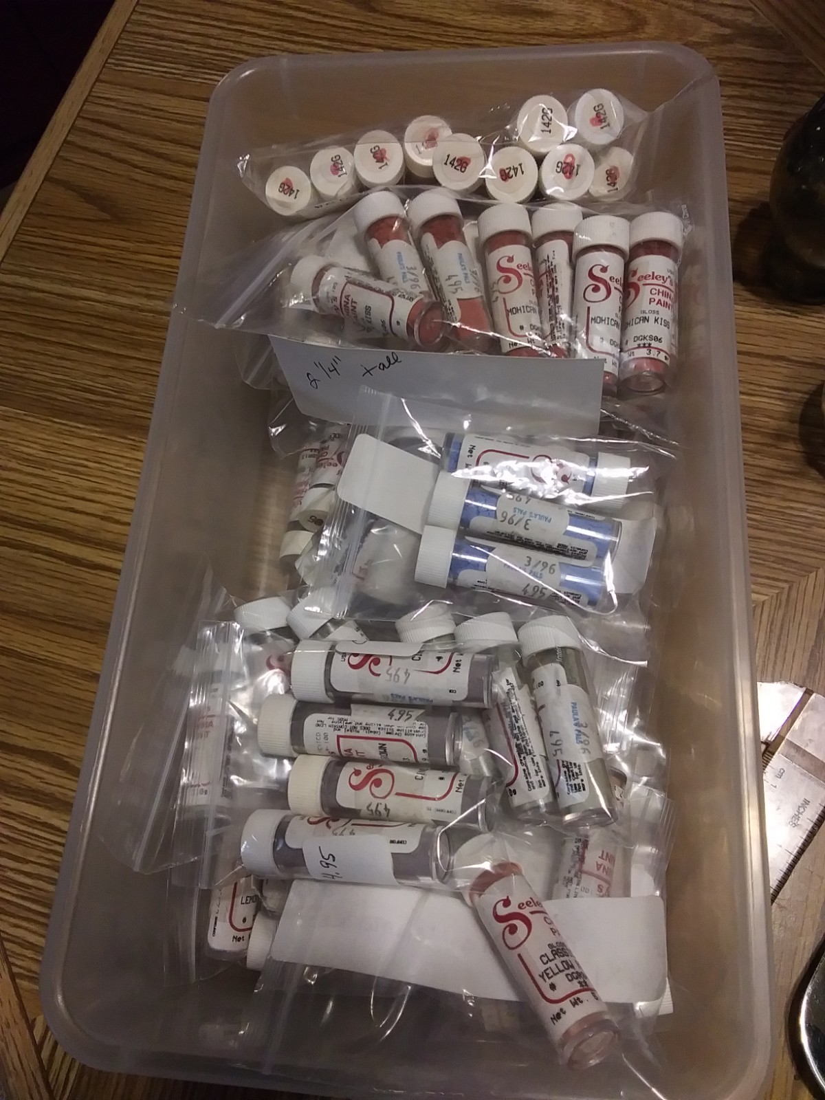 VTG Porcelain China Powder Paints twist top Glass Vials 30 Assorted Colors lot