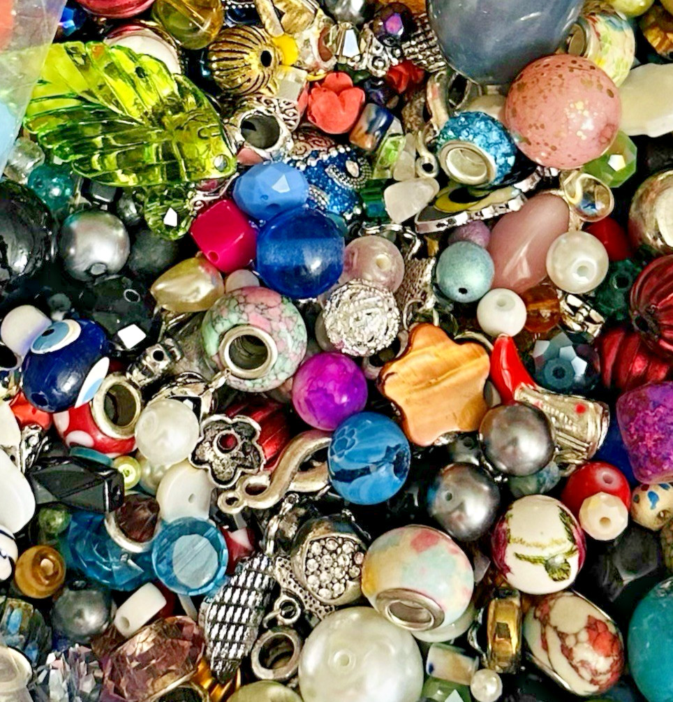 1 Pound Bead Soup Acrylic Glass Metal Charms Jewelry Making Supply Craft Lot #4A