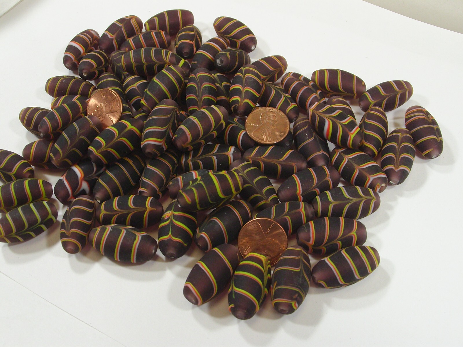 2 Pounds Purple Feather (14mm x 27mm) India Handmade Glass Beads (GP-22) ⭐