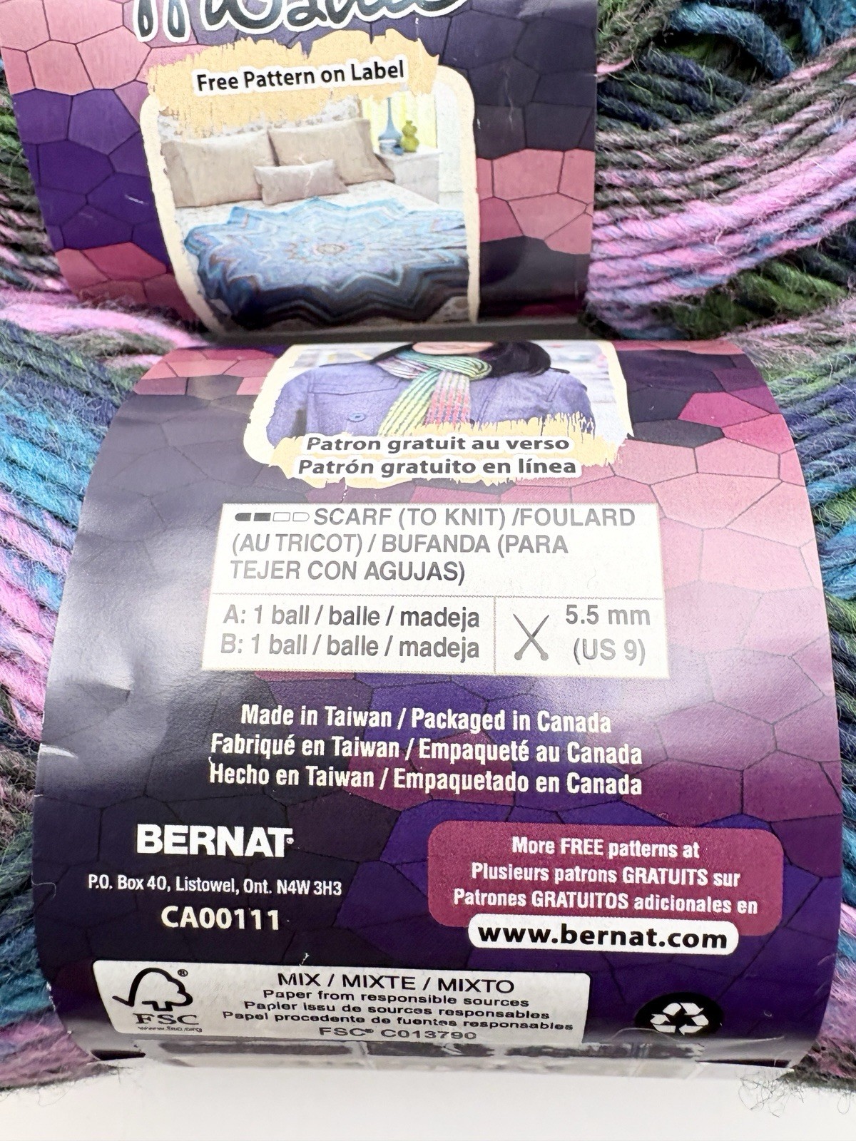 Lot of 2 Bernat Mosaic Acrylic Worsted ‘Aura’ 209yd Twisted