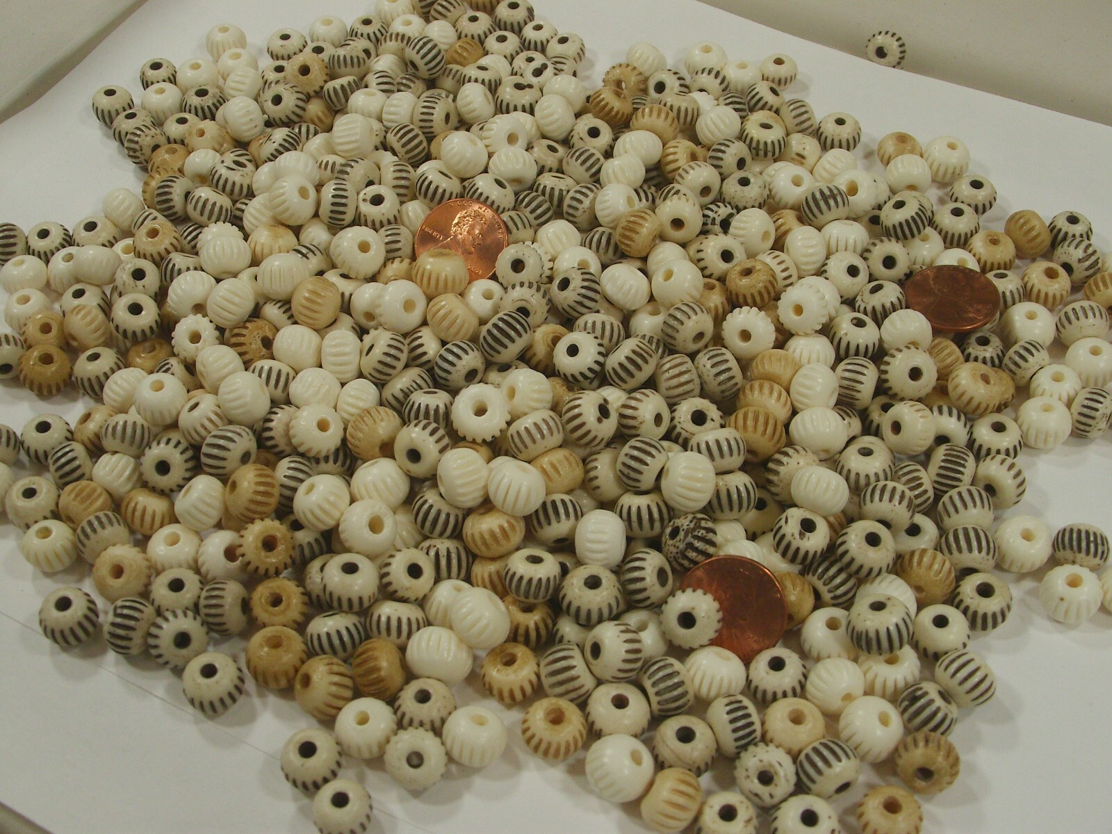 2 Pounds (8mm x 10mm) Rondelle India Handmade Water Buffalo Bone Beads (QPR-58)⭐