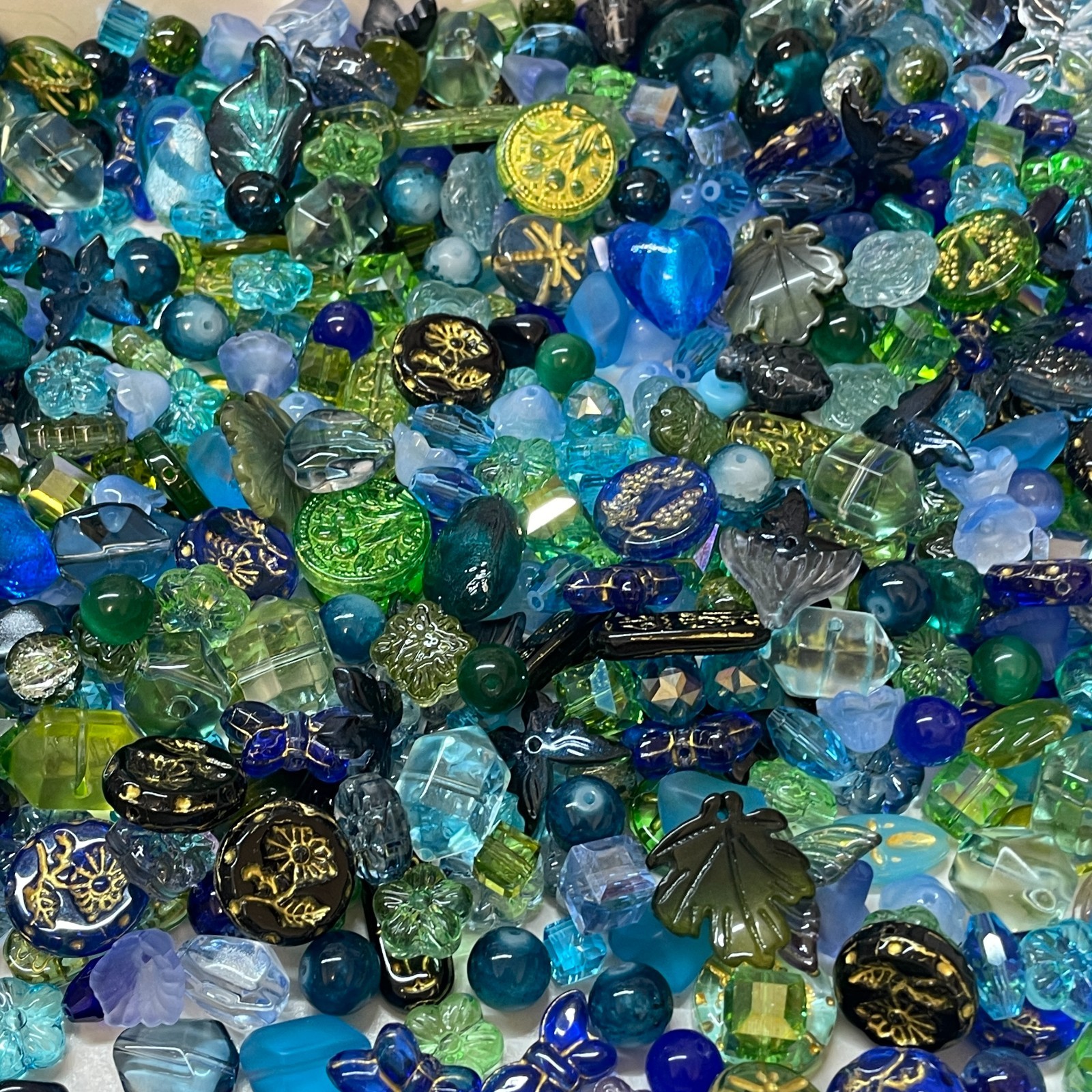 100g Handmade Glass Beads for Jewelry Making – 200 Mixed Styles Assortment