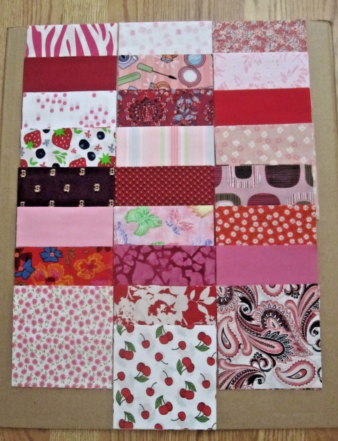 Lot of 100 5″ X 5″ Fabric Squares For Quilting/Crafts. “Pinks & Reds”
