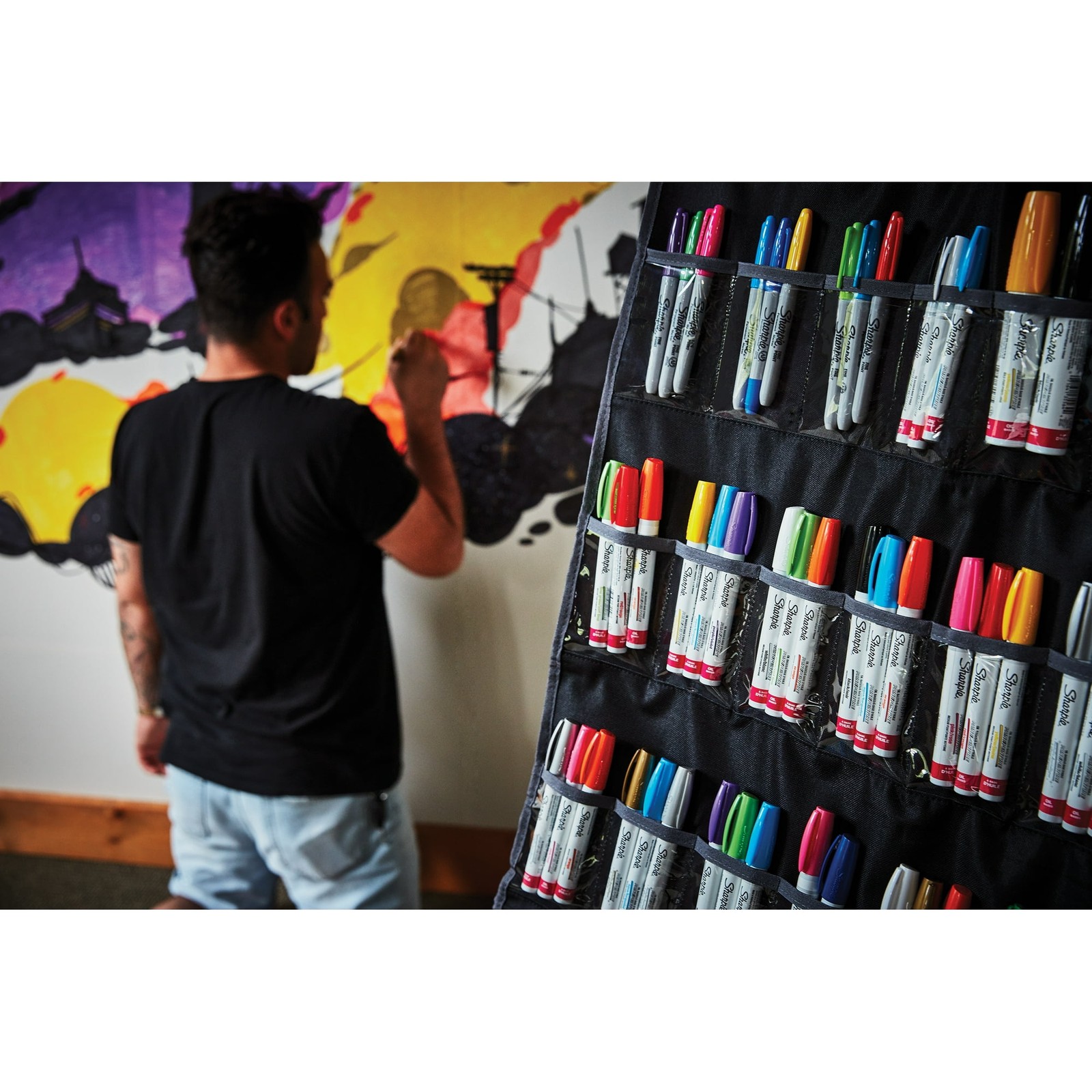Sharpie Oil-Based Medium Point White Paint Marker, 1 Each