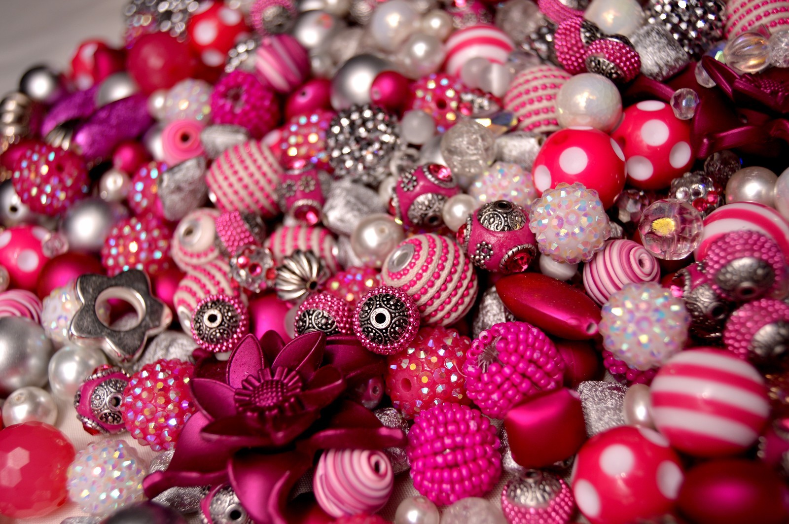 “Magenta” Bead Mix, Large Boho, Resin, Glass Beads 8mm to 28mm BM312