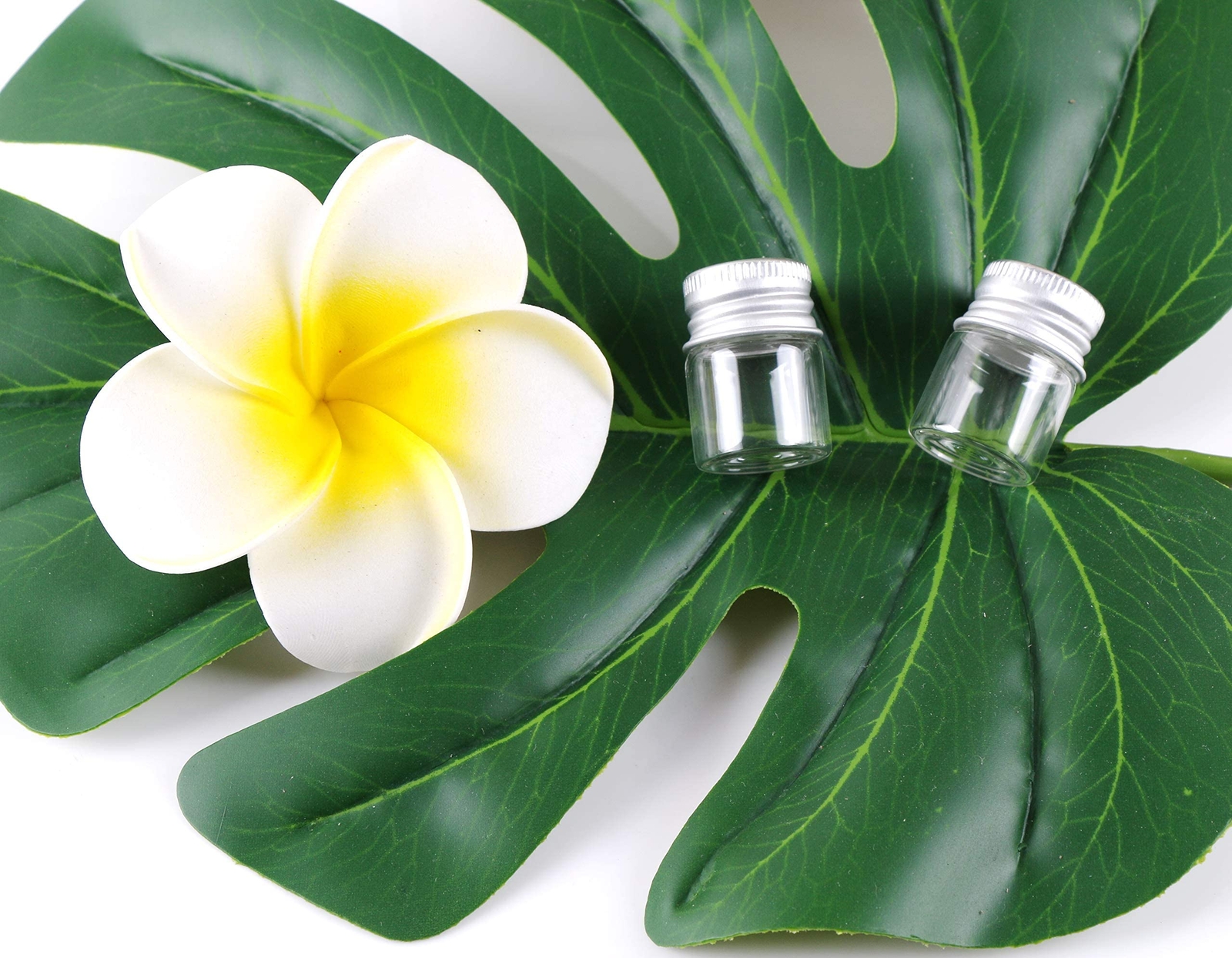 100 Sets Small Glass Bottles With Aluminum Cap Screw Top Lids 5 Milliliter Tiny