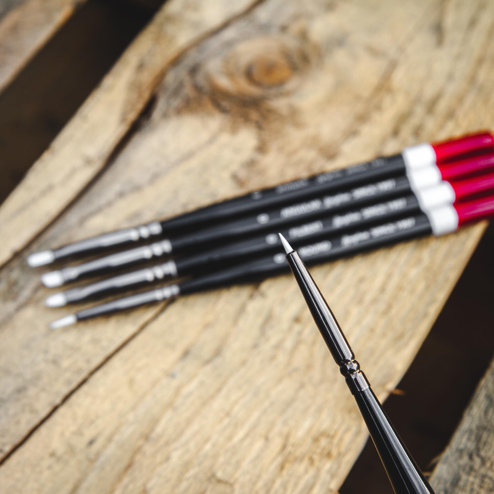 Angelus Micro Detail Paint Brush Set of 5 Synthetic Fibers, Small, Black