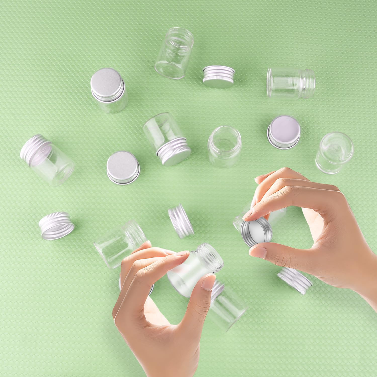 50 Pcs 15Ml/0.5Oz Glass Bottles Empty Clear Glass Jars Tiny Cosmetic Sample