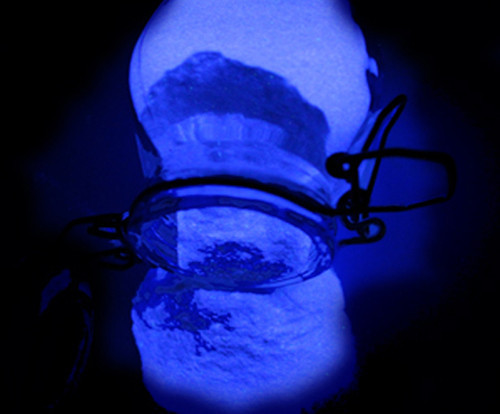 GLOW IN THE DARK POWDER solvent based Strontium Aluminate powder coat 800 deg