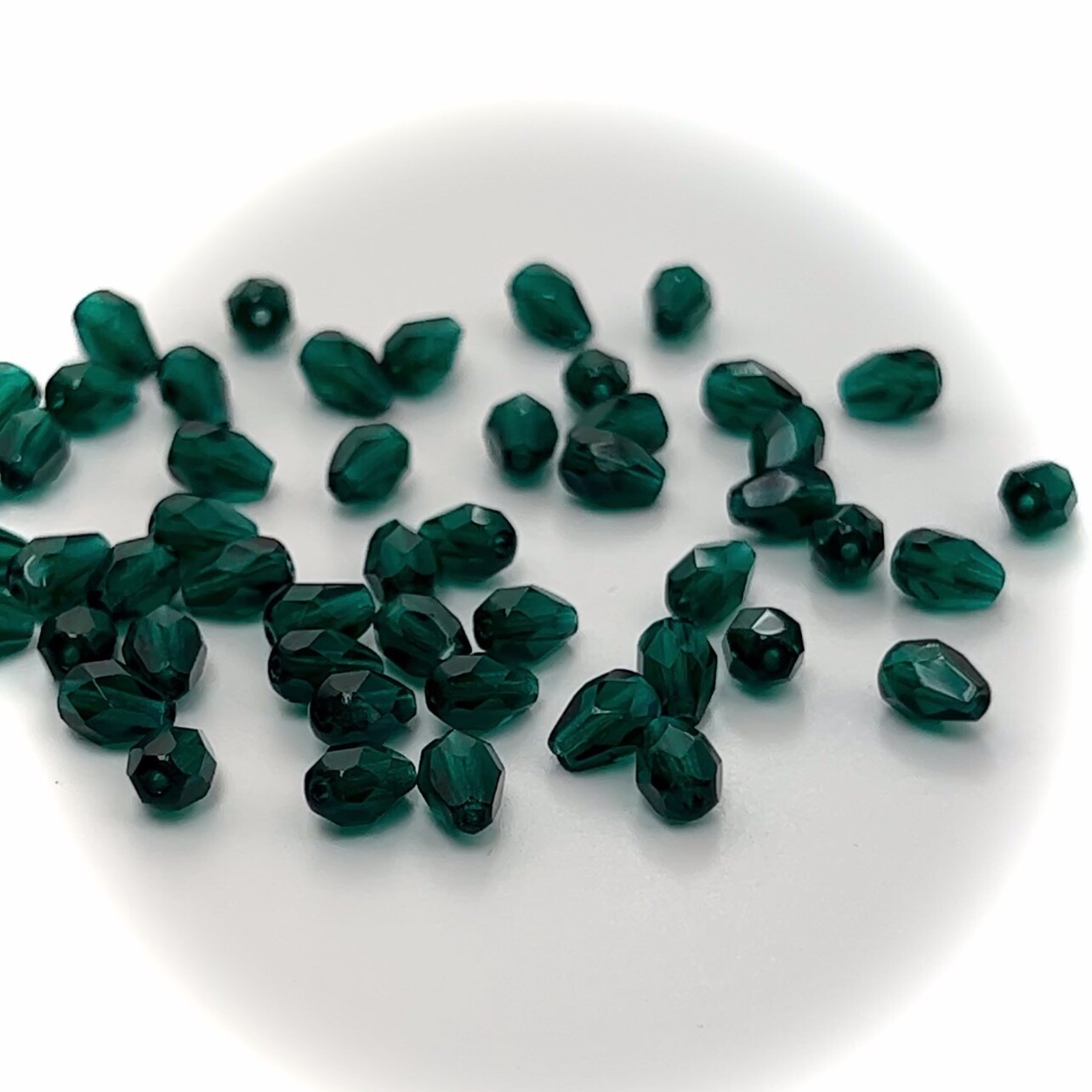 Czech Glass Pear Shaped Fire Polished Beads 8x6mm Emerald green Tear Drops, 50pc