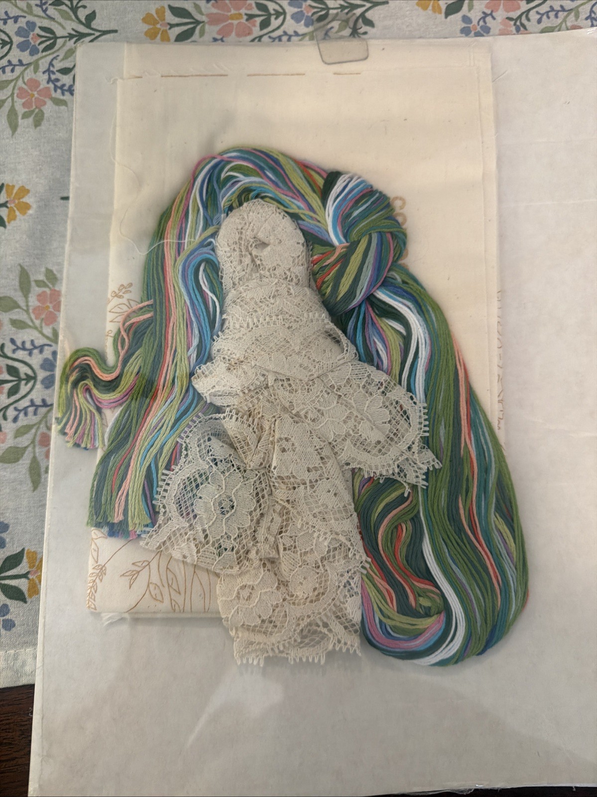 Candamar Designs Embroidery 80255 LILY OF THE VALLEY PILLOW