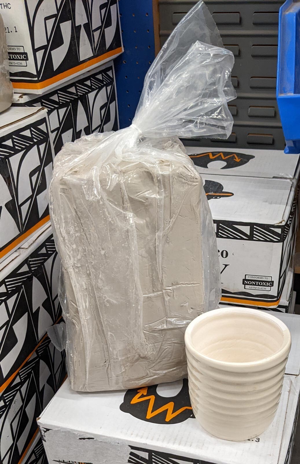 White Low fire Smooth Earthenware, a premium 25-pound block of pottery clay 04