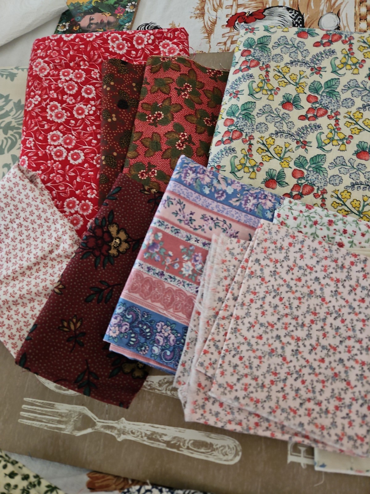 Quilting Flower Fabric Scraps Scrappy Stash Builder Crafts Cotton Lot 2.5 Llbs
