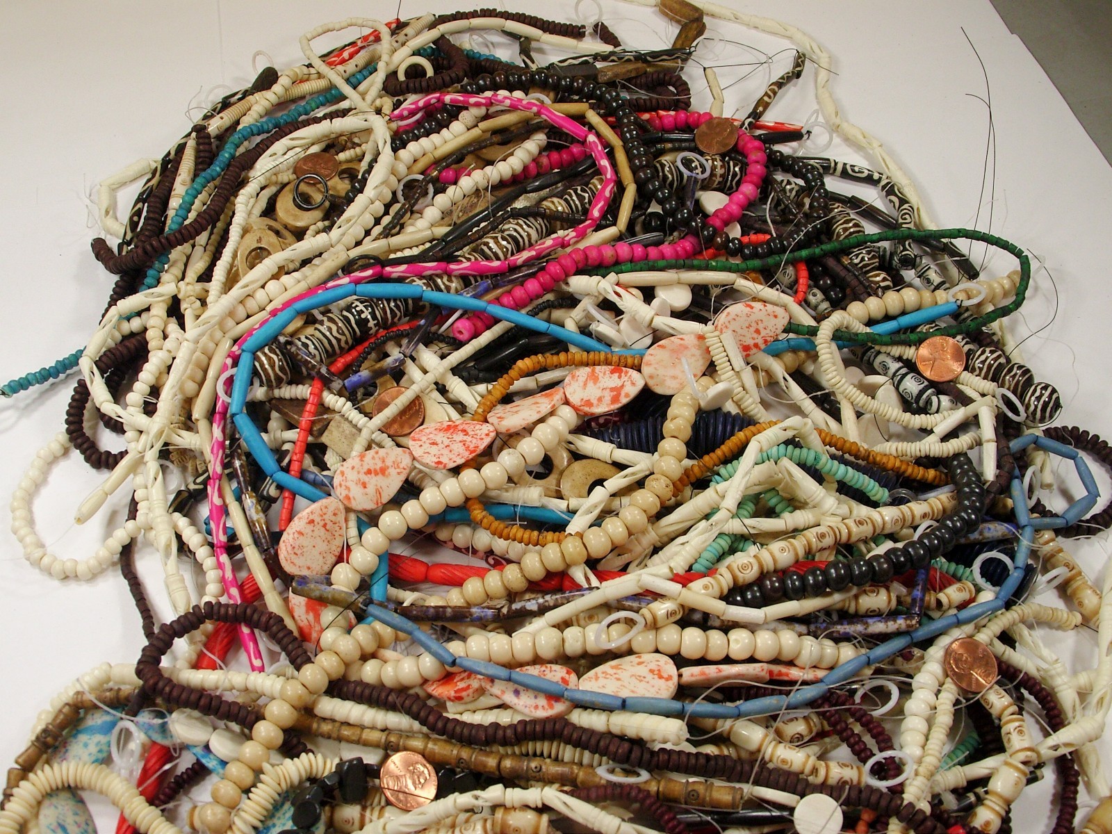 5 LBS Assorted Shapes and Sizes India Handmade Water Buffalo Bone Beads (EK-8) ⭐