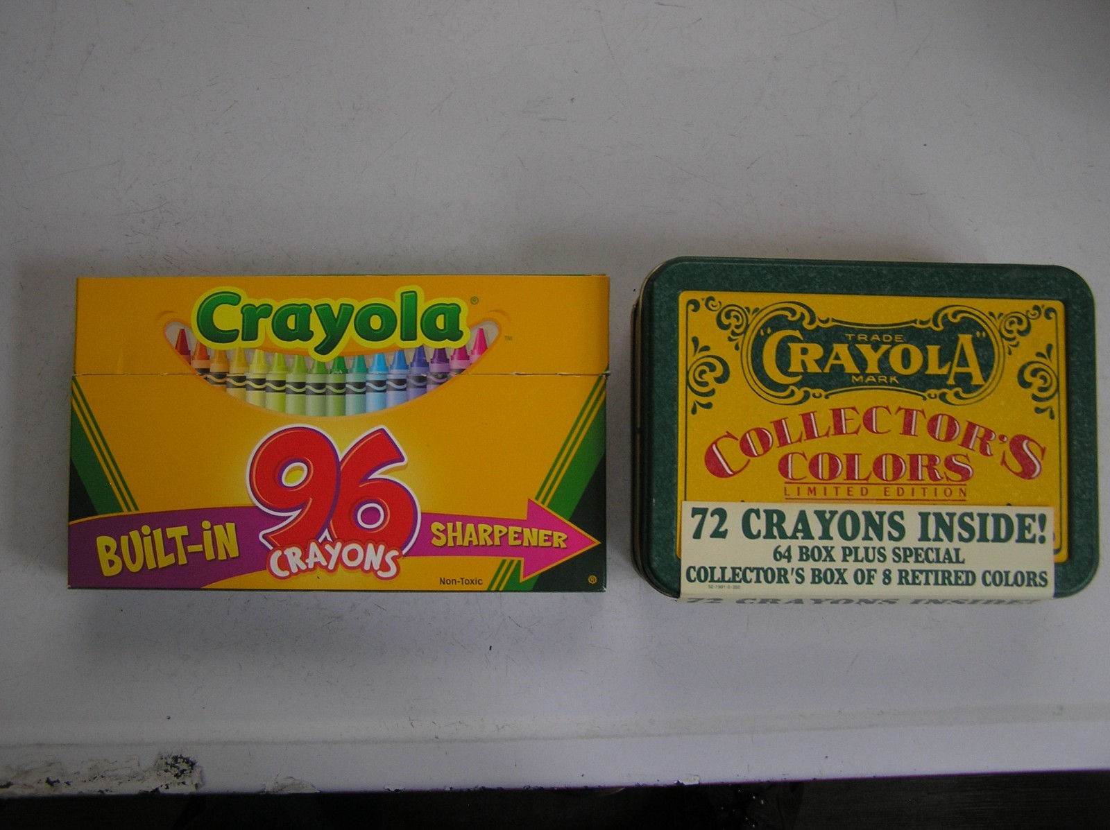 Crayola Crayons Collectors Tin 1991 (72 Crayons) & A Box Of 96 From 2004