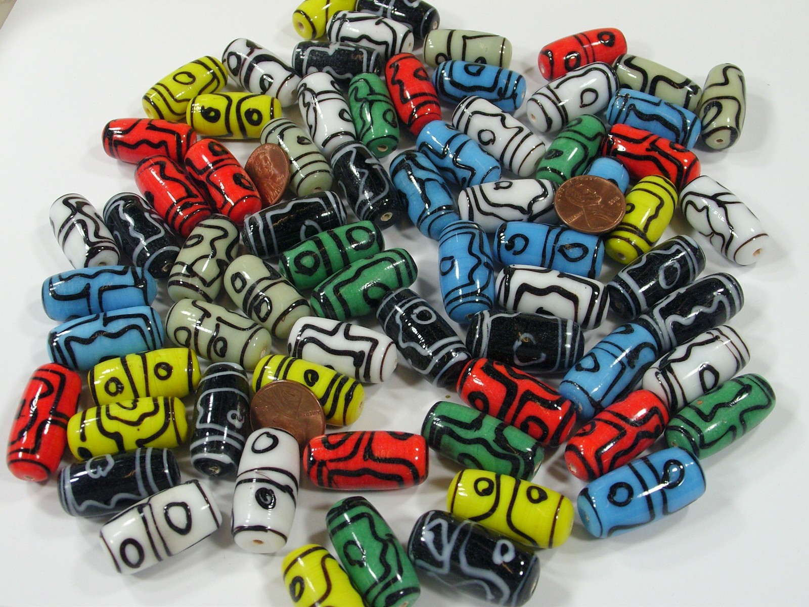 2 Pounds Assorted India Handmade Vintage Design Glass Beads Bulk Lot (RS-6)⭐