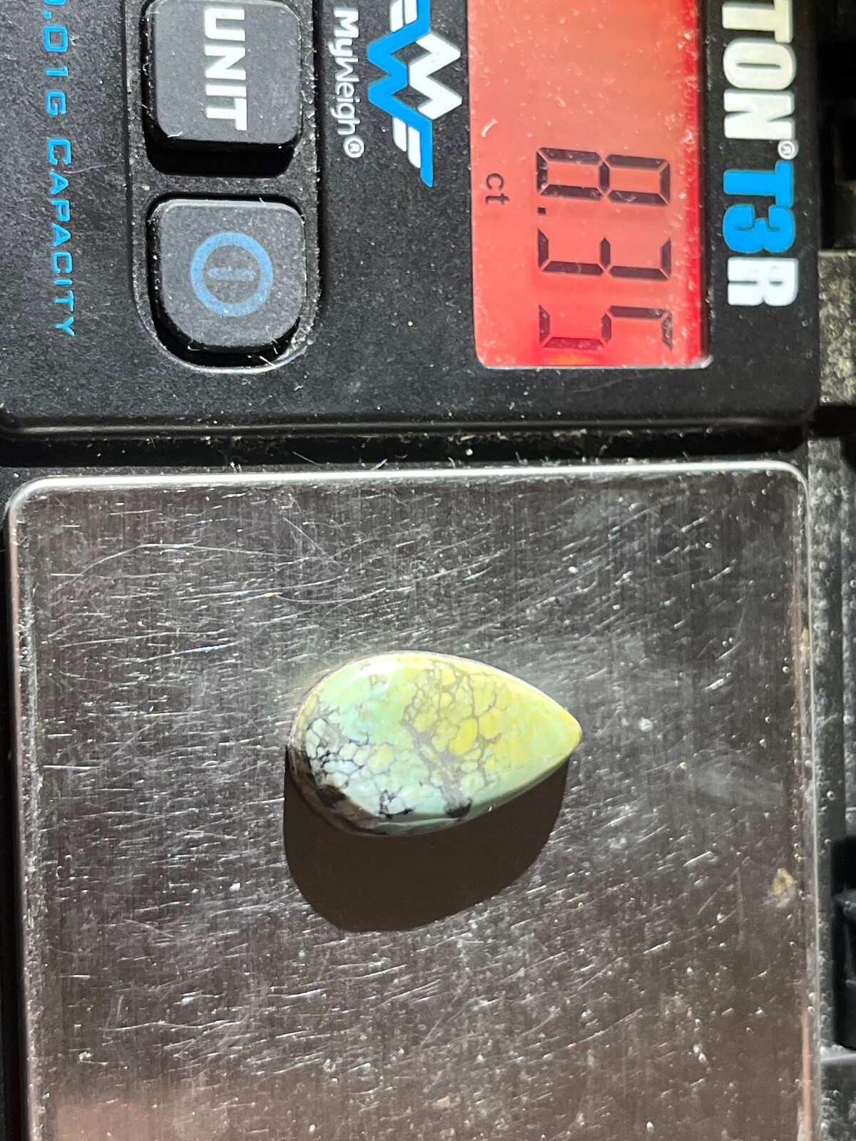 Tree Frog Variscite mine 8.35 ctw pear tear drop Cabochon NV, USA