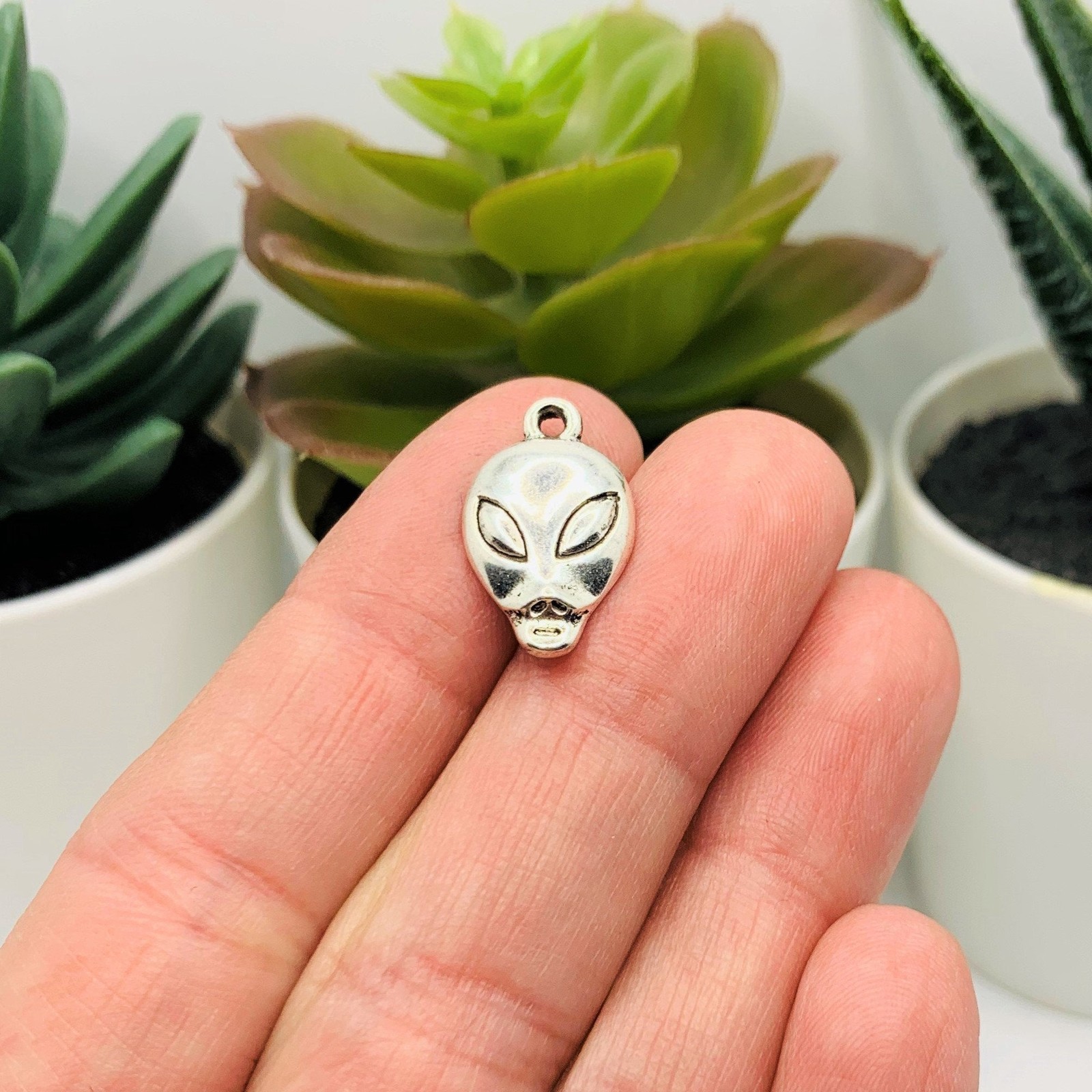 Silver Alien Face UFO Charms, 19x11mm – US Seller