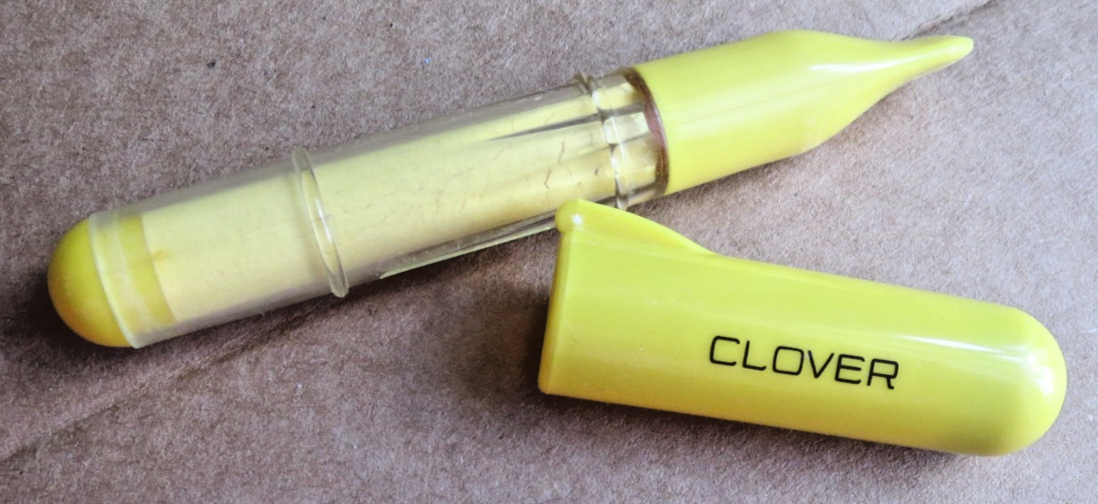 Chaco Liner Pen Style v ~ Yellow