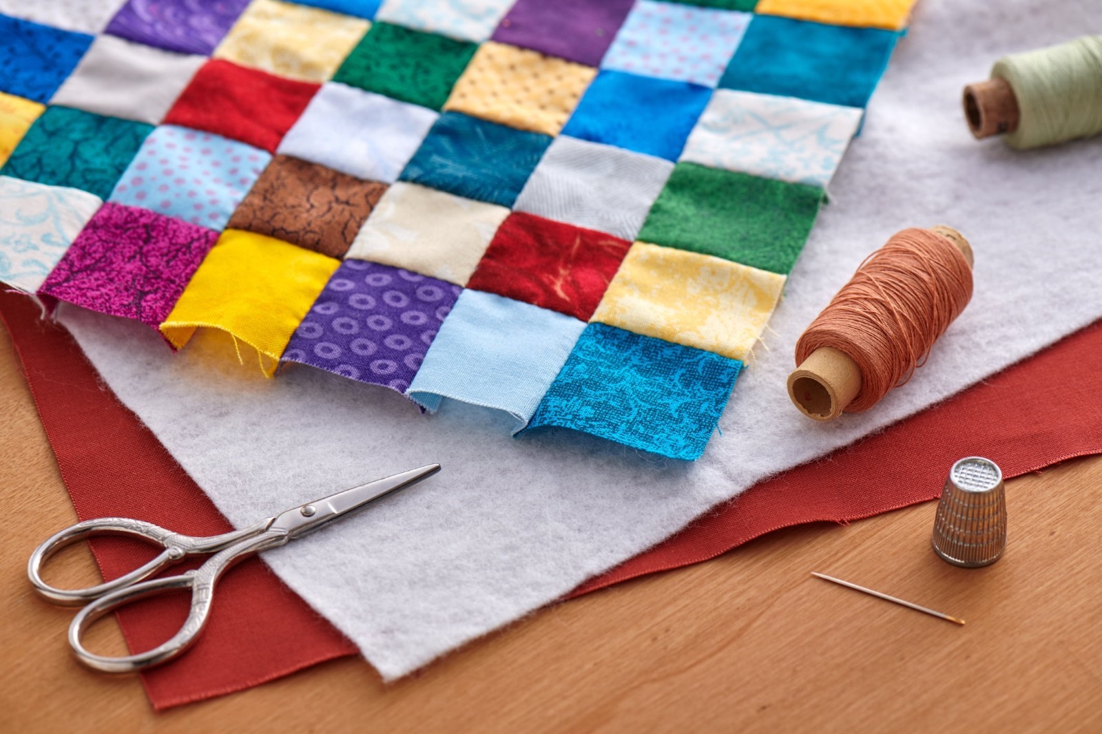 Pellon 80/20 Quilting Batting, off-White 96″ x 30 Yards, by the Bolt
