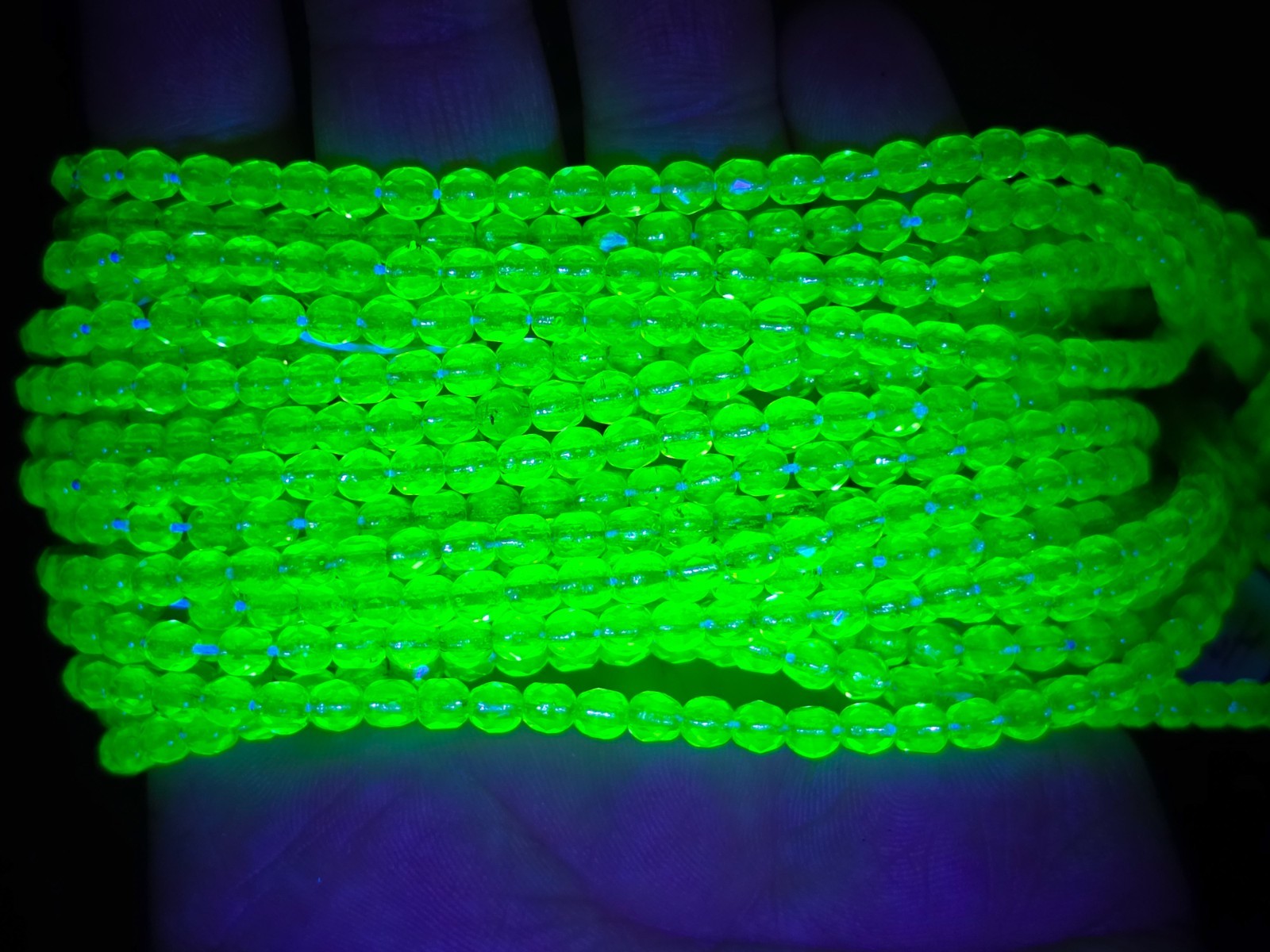 Silver-Lined Vaseline Glass Beads 4mm Fire Polished Czech Uranium Glass 10pcs