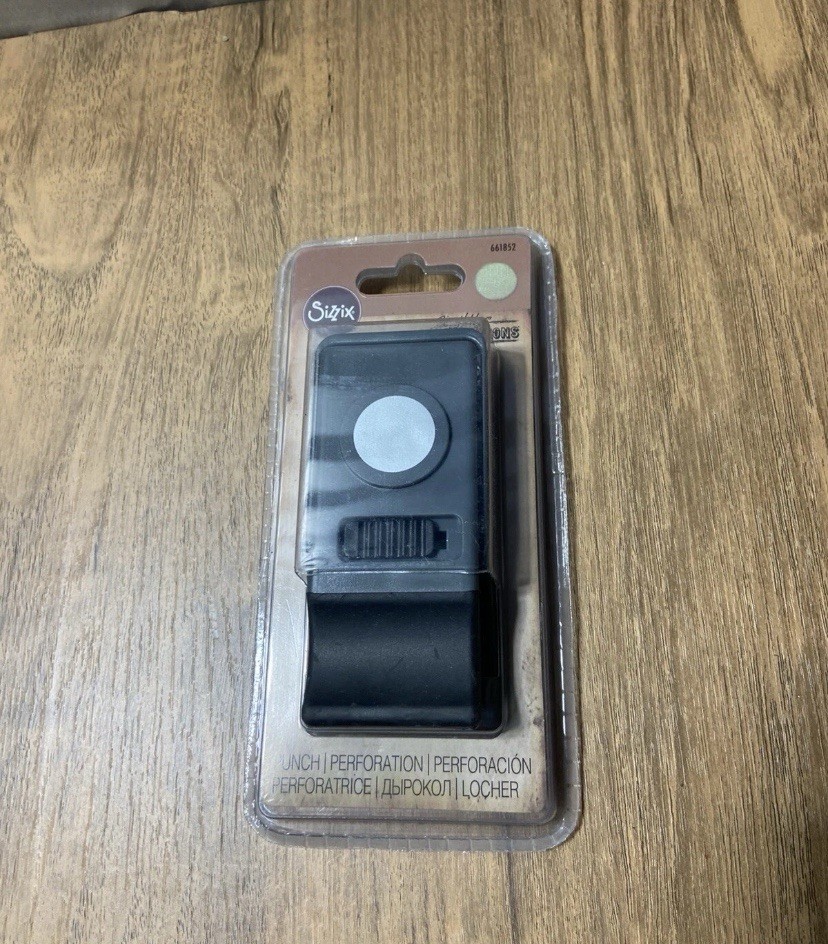 Sizzix Paper Punch 1-1/4 Circle Stamping Paper Punch Tim Holtz