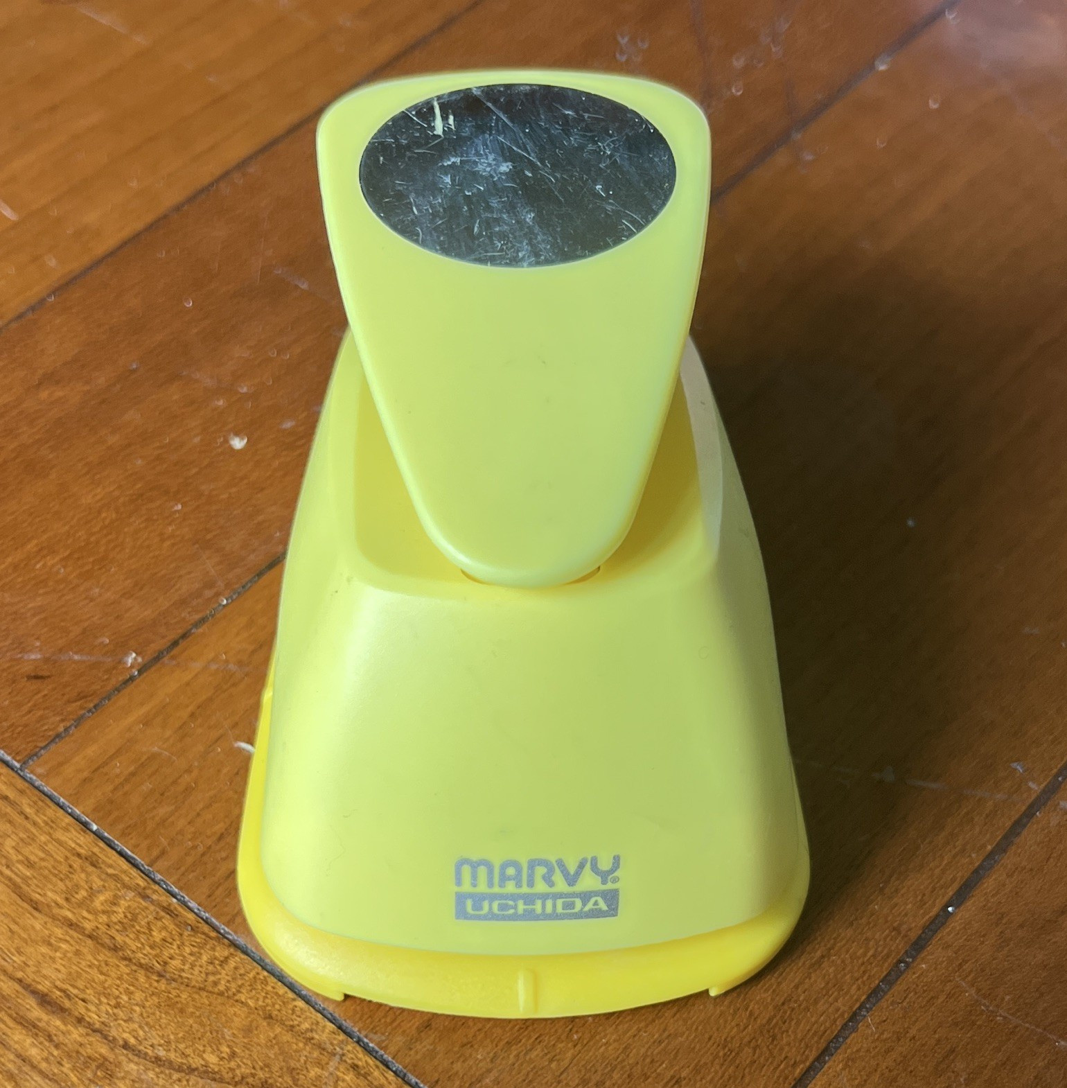 Marvy Uchida Paper Punch Less than 1″ Shapes Theme Scrapbooking Craft Yellow