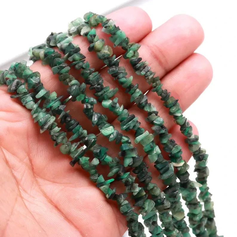 Natural Emerald Uncut Beads Strand, AAA Green Emerald Chips Beads for Jewelry Ma