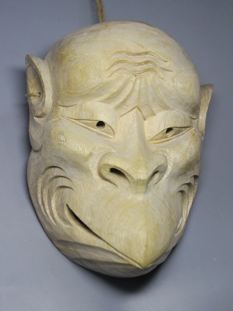 QH023- 20.5x16x 6.6 CM Hand Carved Camphor Wood Japanese Noh Kappa Mask