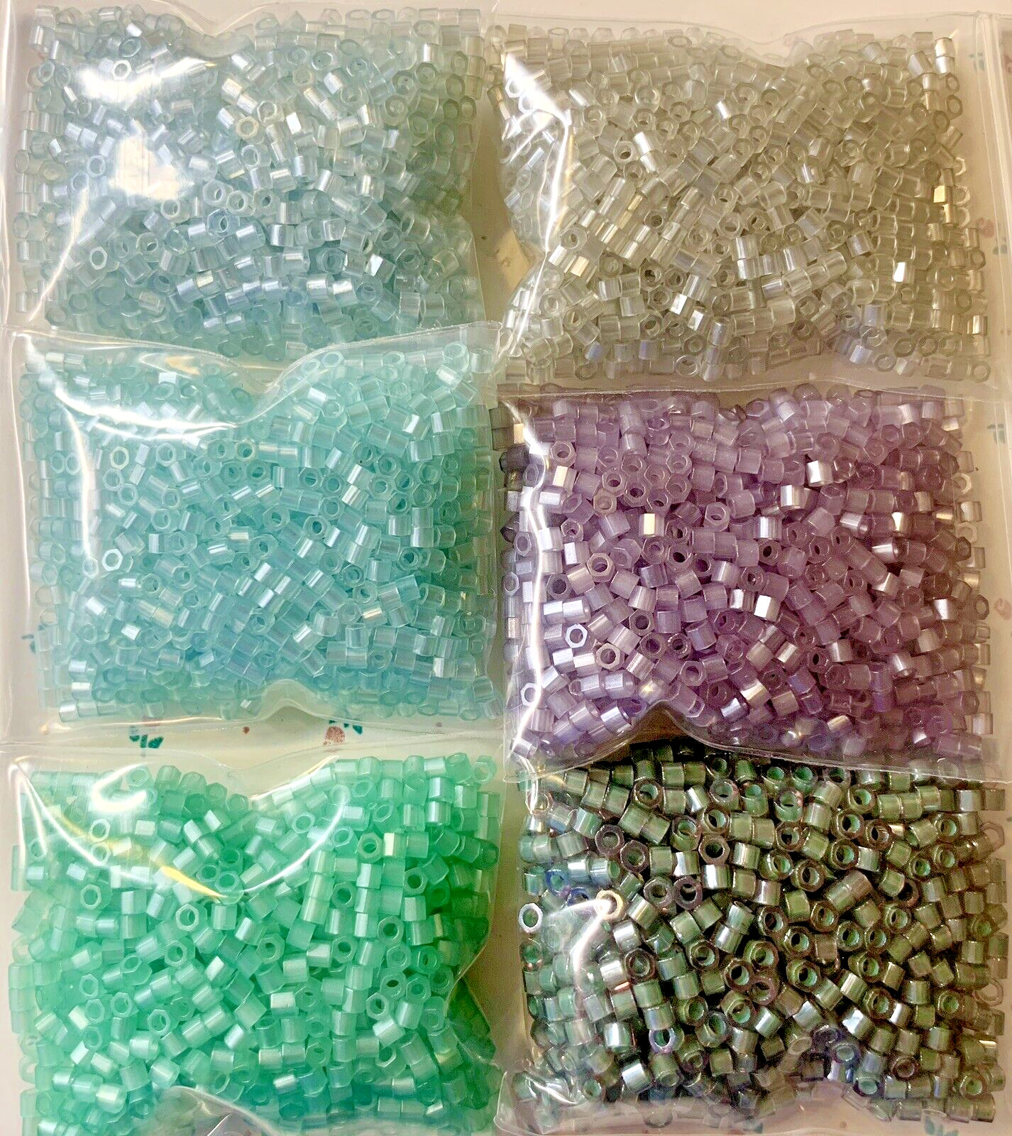 Wholesale 4Oz/114G Delica Beads Bulk Lot Gold & Silver Mixed 2.0-2.3mm Diameter