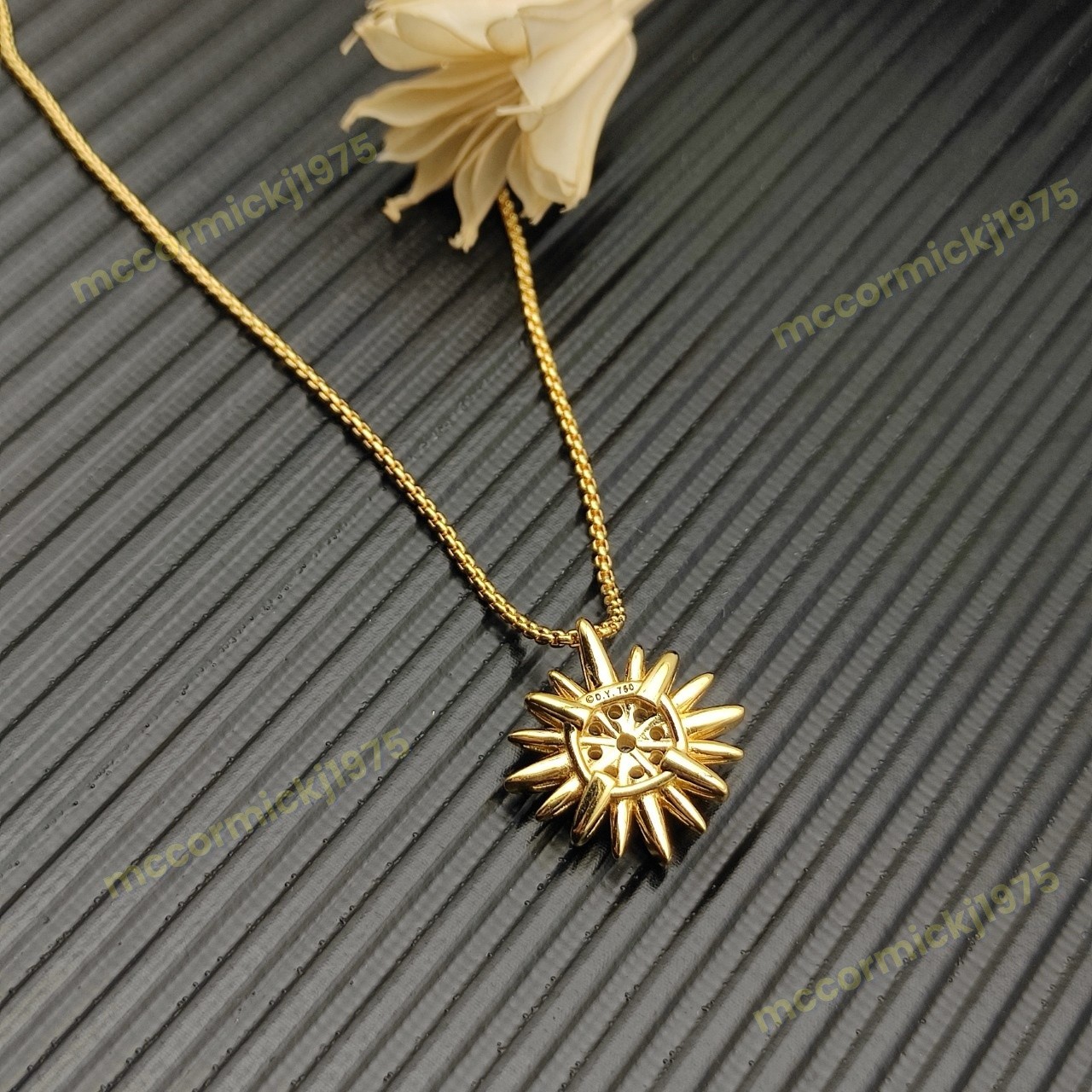 New.DavldYurman.Starburst.Diamond Sterling GOLD Women pendant necklace