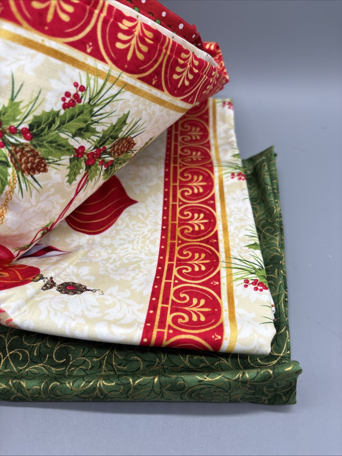 Quilt Kit – Villa Rosa Designs Holiday Quilt 55” X 70” Link Up