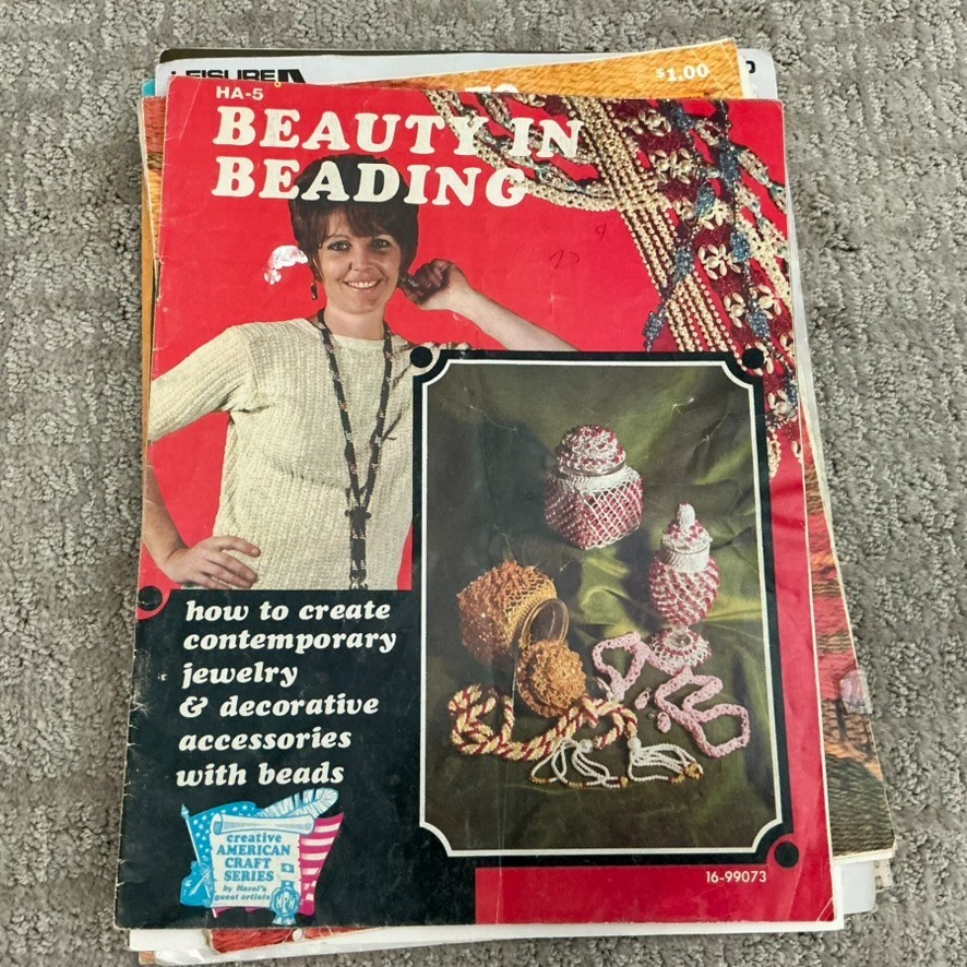 Lot 12 Vintage Knitting Crochet Craft Pattern Books Leisure Arts McCalls Lily