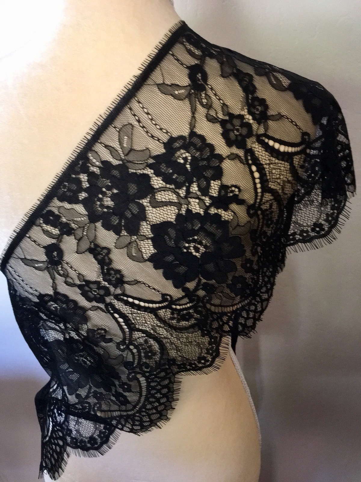 3 Yards Black Floral Embroidered Eyelash Mesh Lace Trim/ Sewing/Crafts/10″ Wide